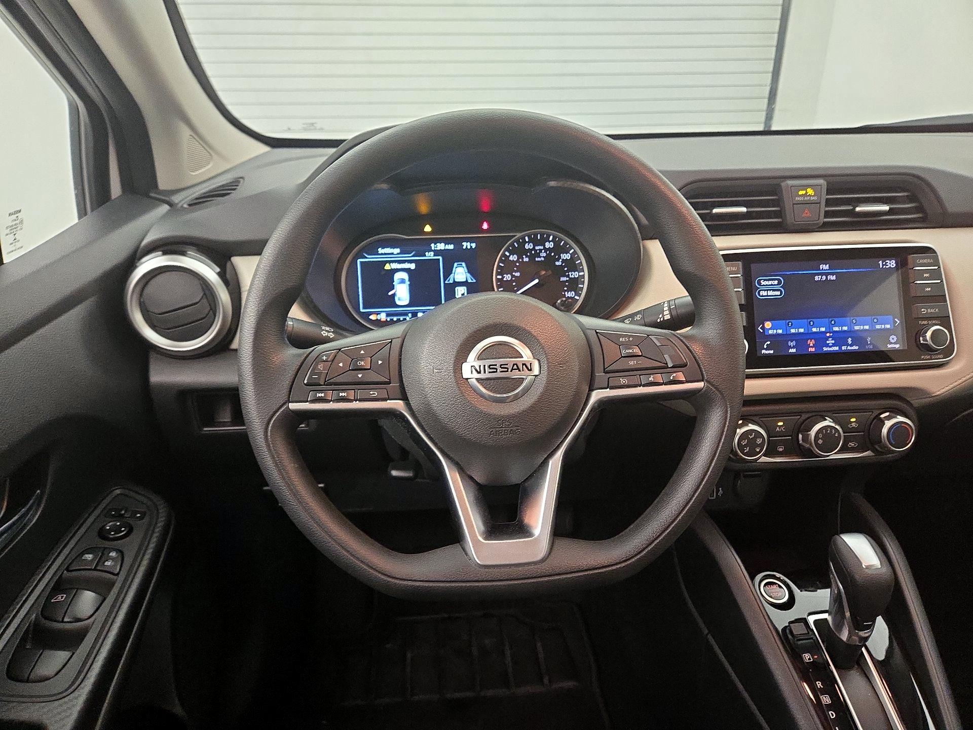 Thumbnail: 2021 Nissan Versa - 10
