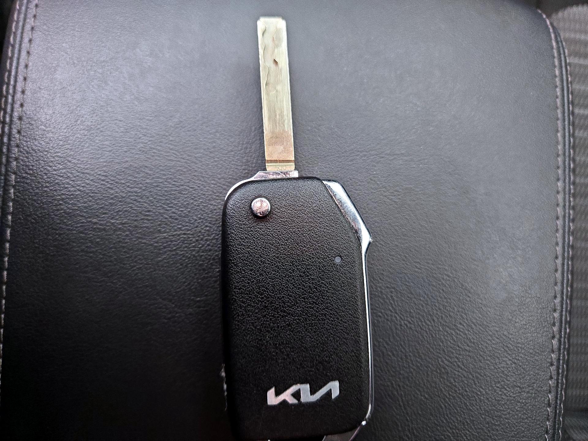 Thumbnail: 2022 Kia Sorento - 20