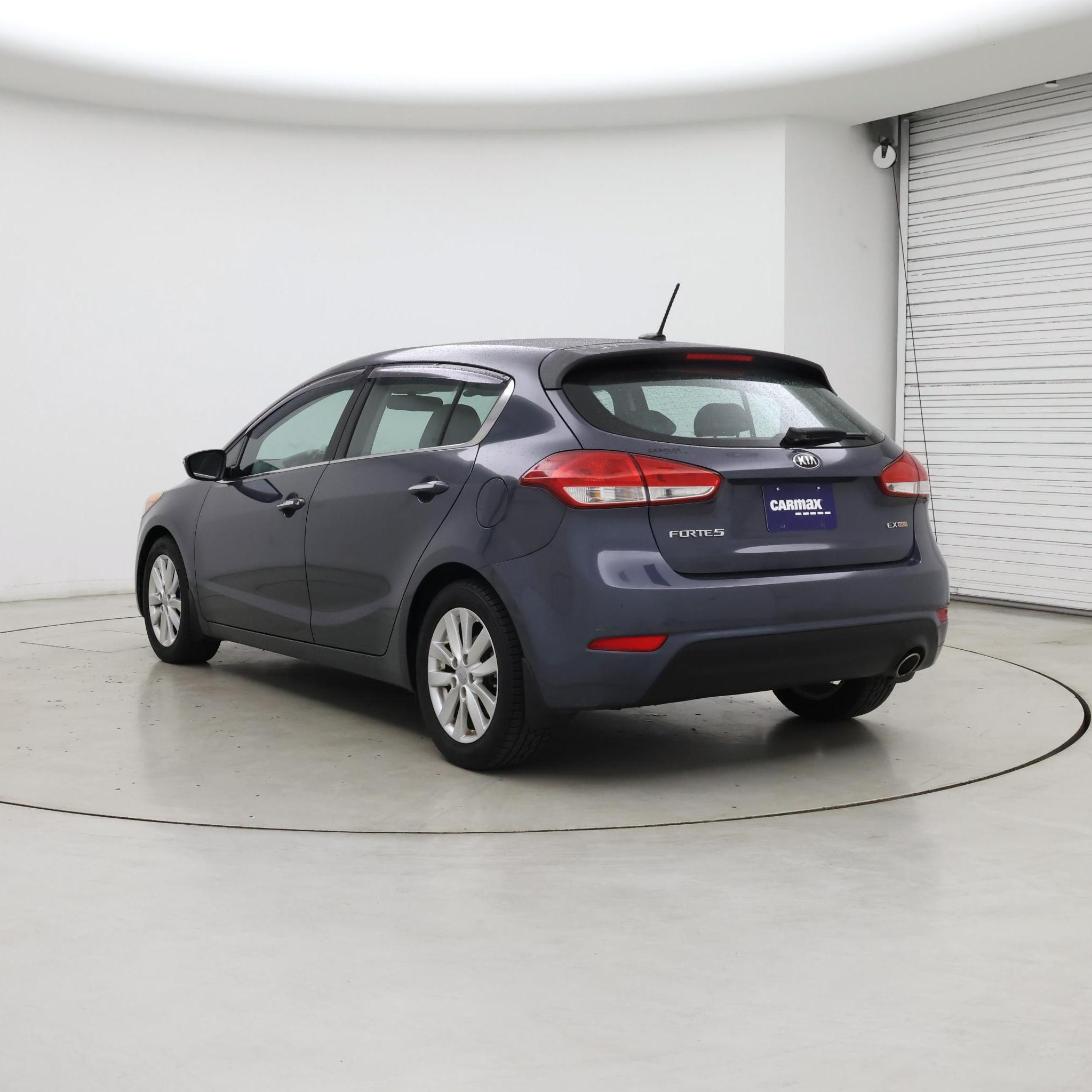 Thumbnail: 2015 Kia Forte - 2
