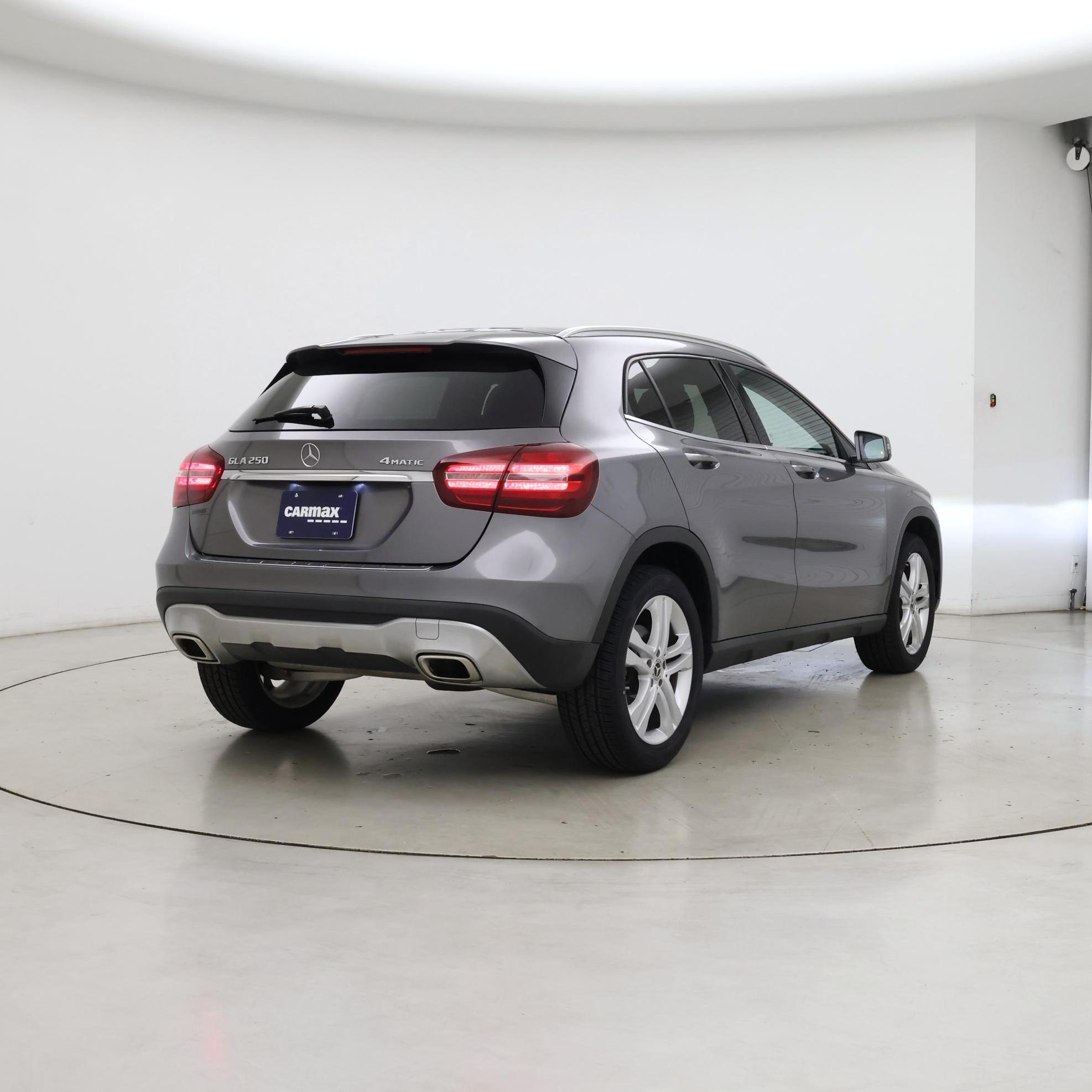 Thumbnail: 2019 Mercedes-Benz GLA - 8
