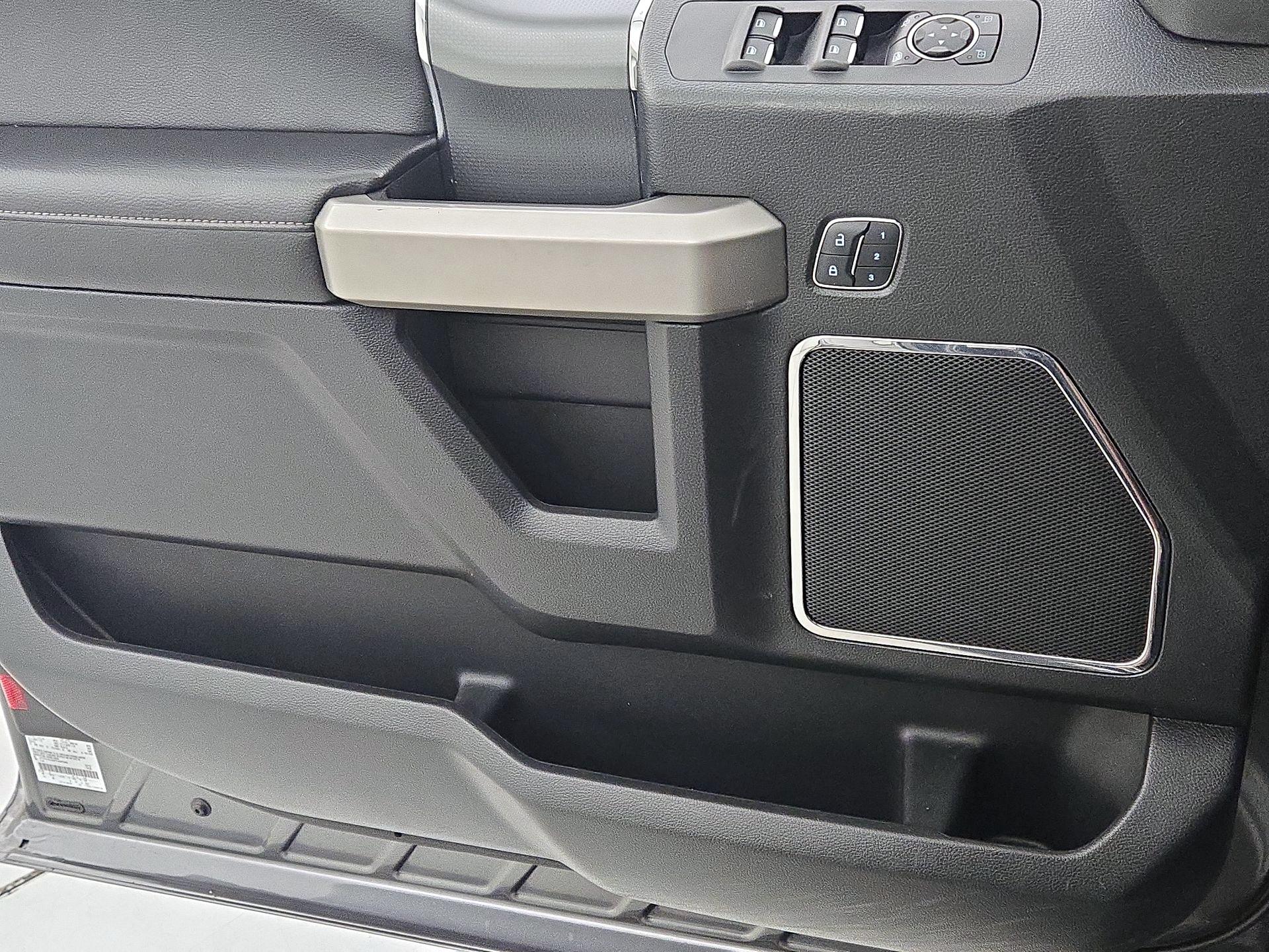 Thumbnail: 2015 Ford F-150 - 12