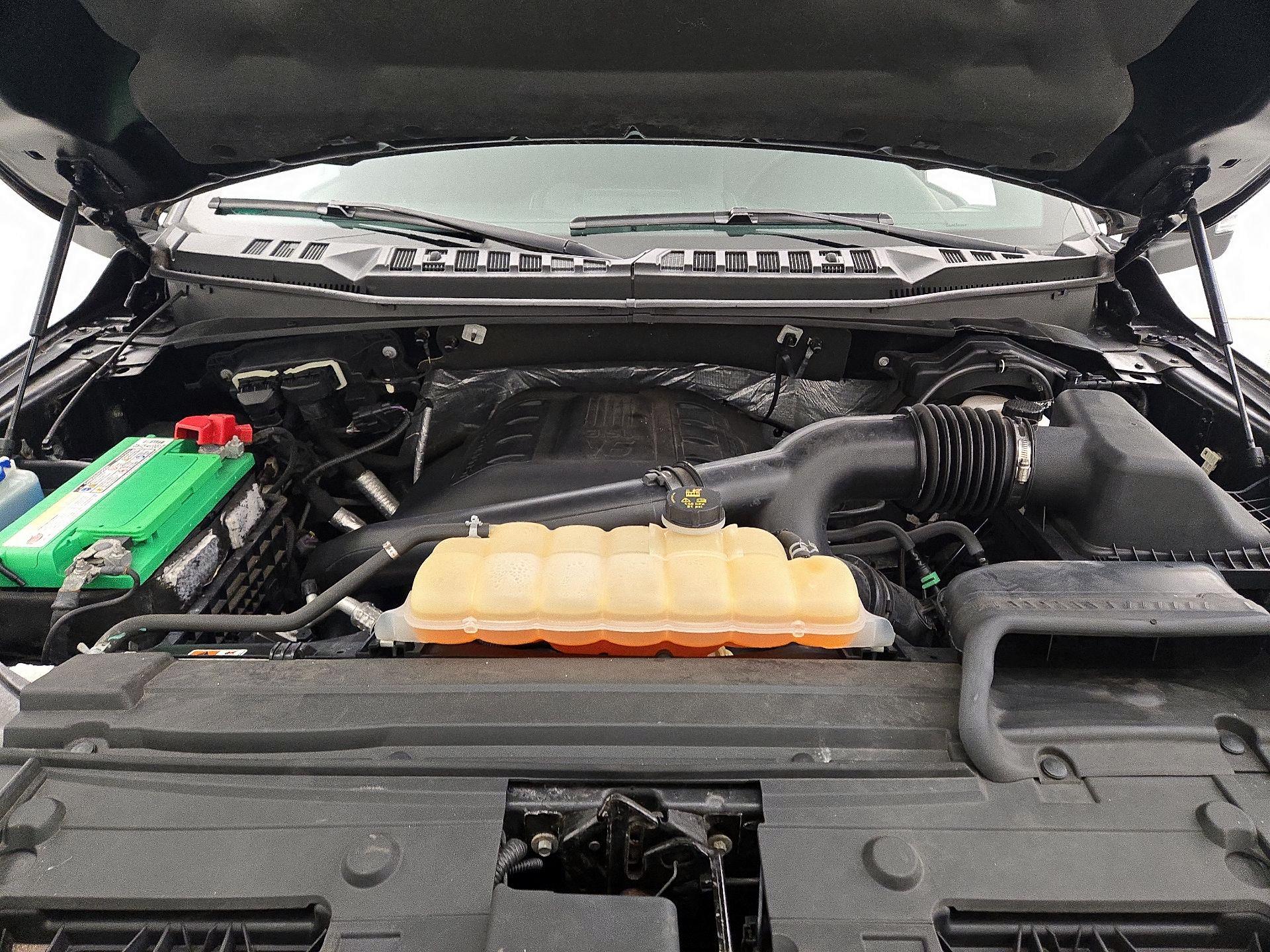 Thumbnail: 2015 Ford F-150 - 20