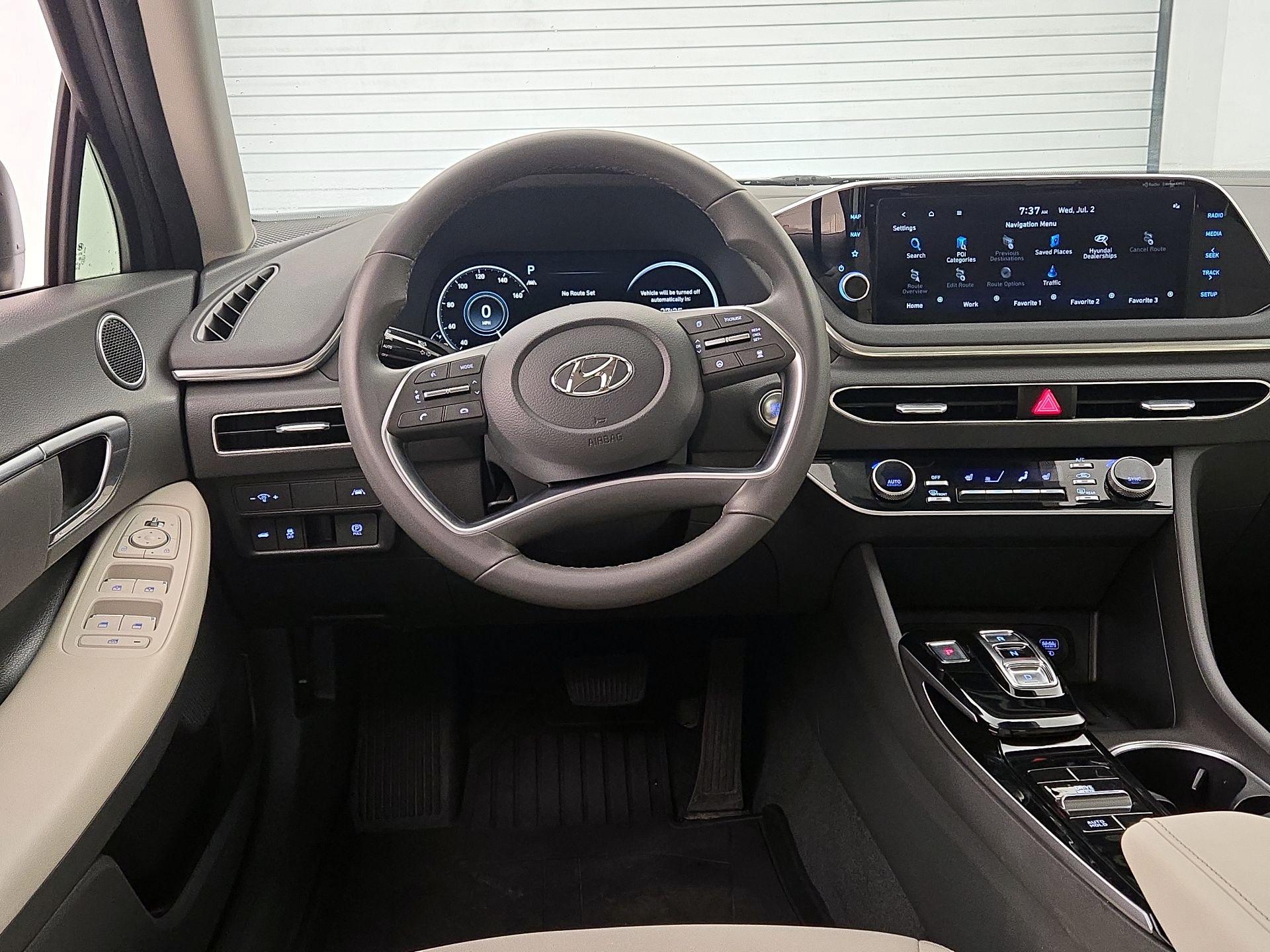 Thumbnail: 2023 Hyundai Sonata - 10