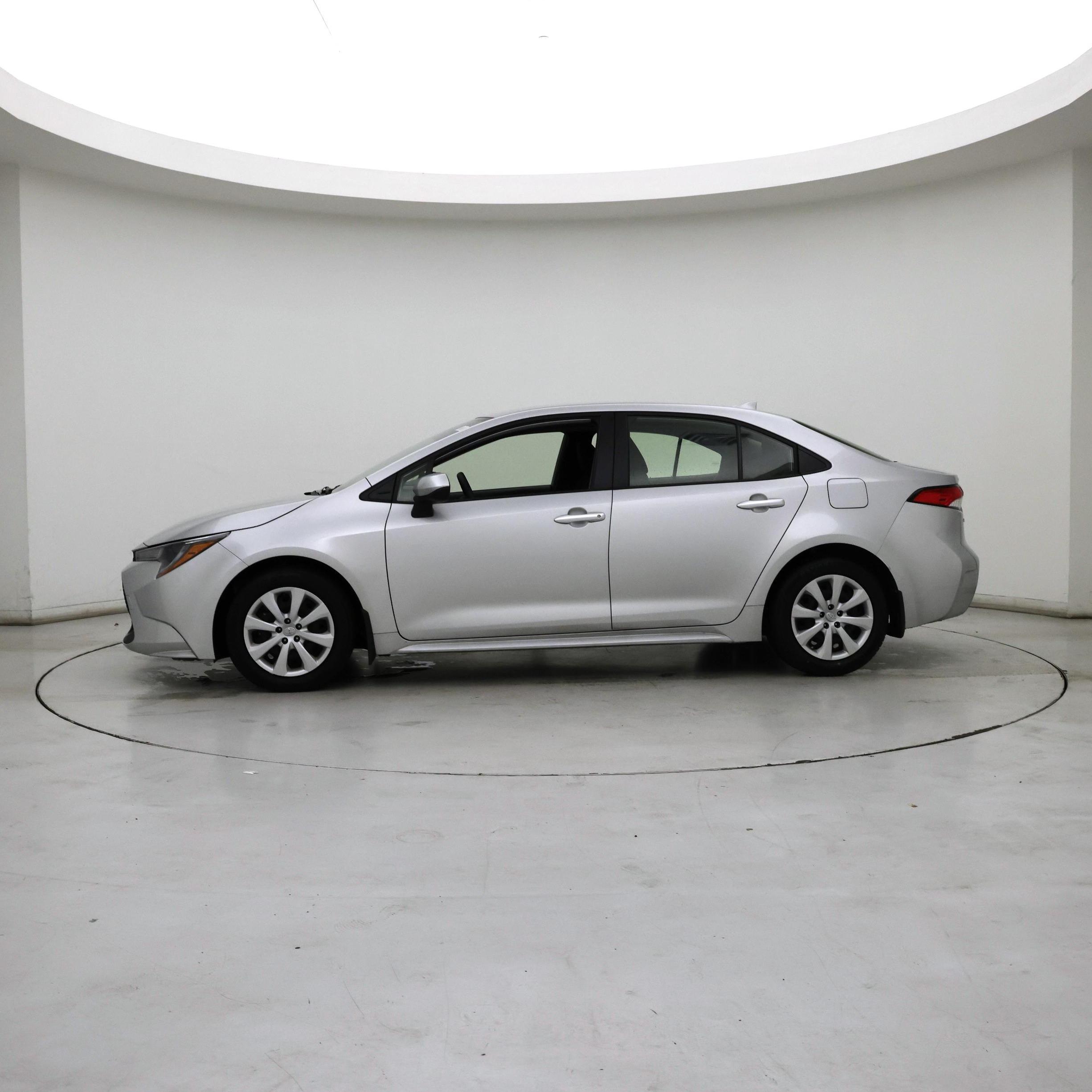 Thumbnail: 2022 Toyota Corolla - 3