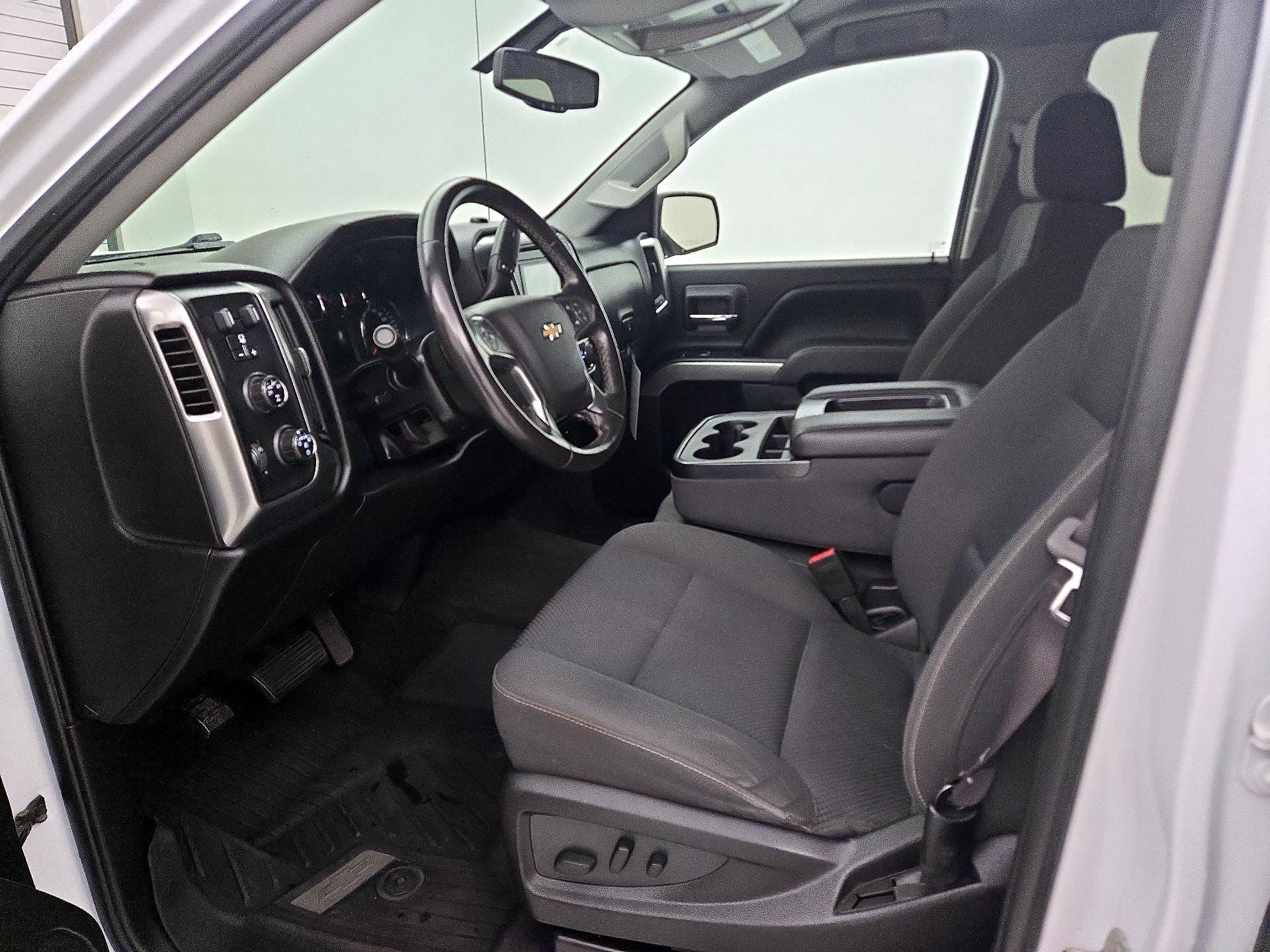Thumbnail: 2016 Chevrolet Silverado 1500 - 11