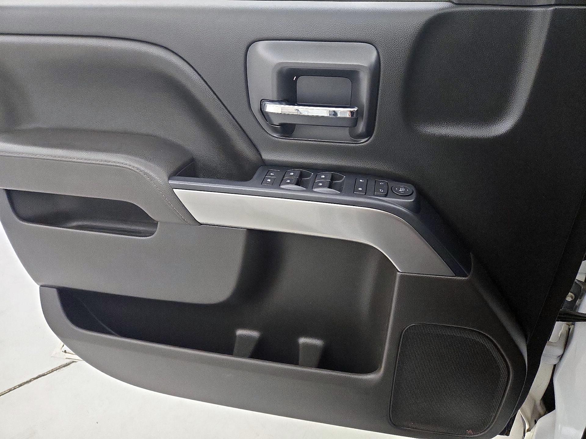 Thumbnail: 2016 Chevrolet Silverado 1500 - 12