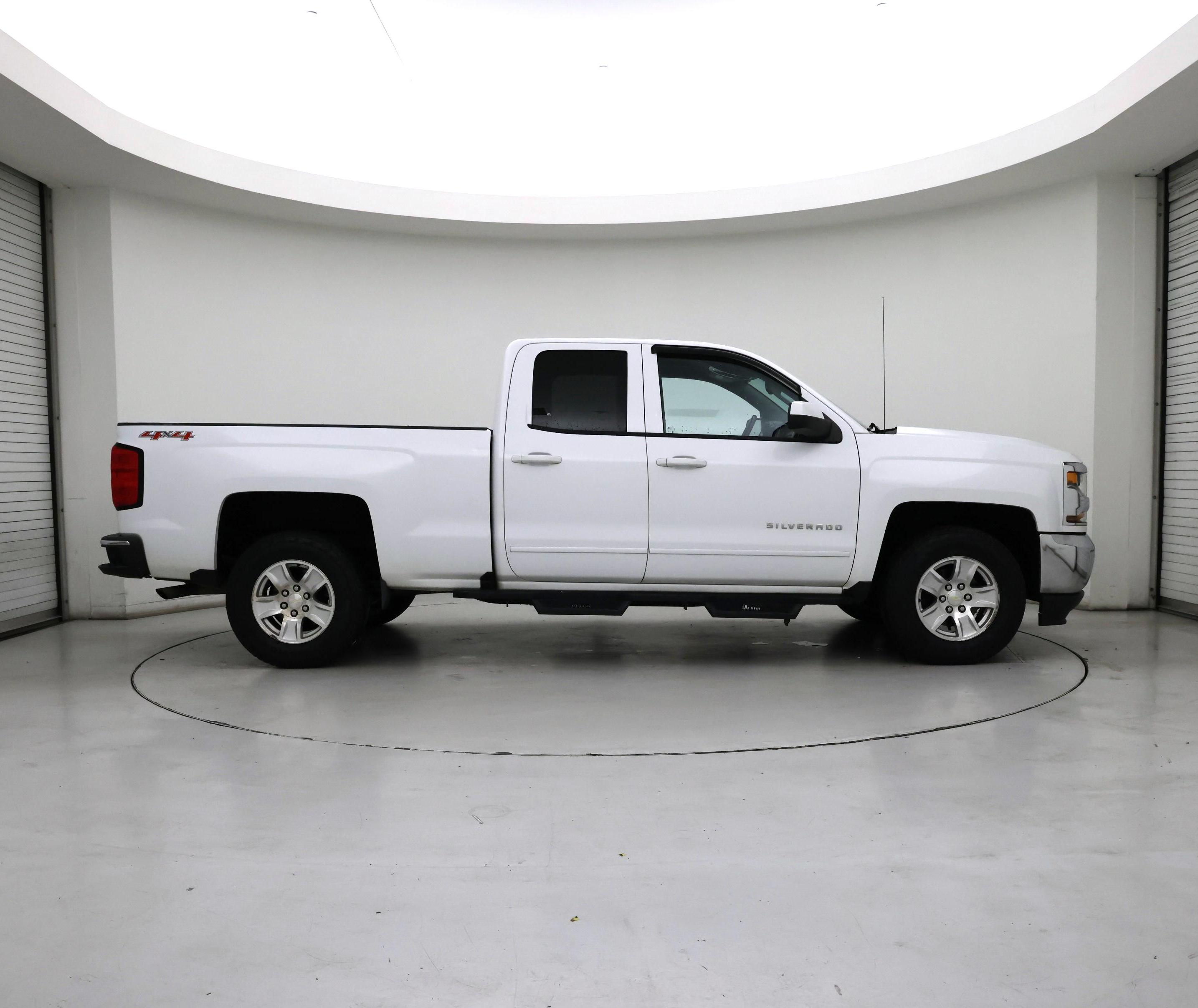 Thumbnail: 2016 Chevrolet Silverado 1500 - 7