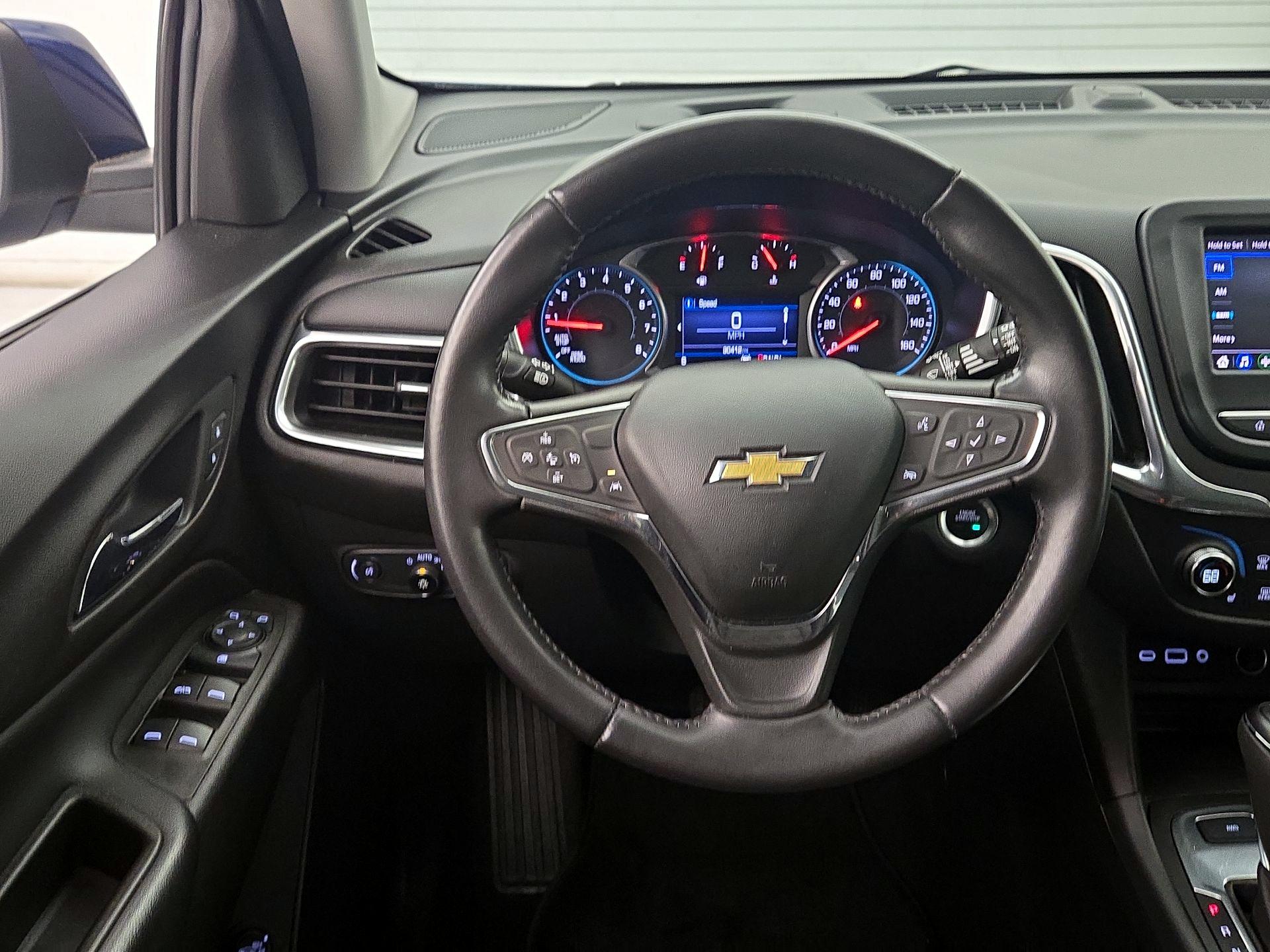 Thumbnail: 2020 Chevrolet Equinox - 10