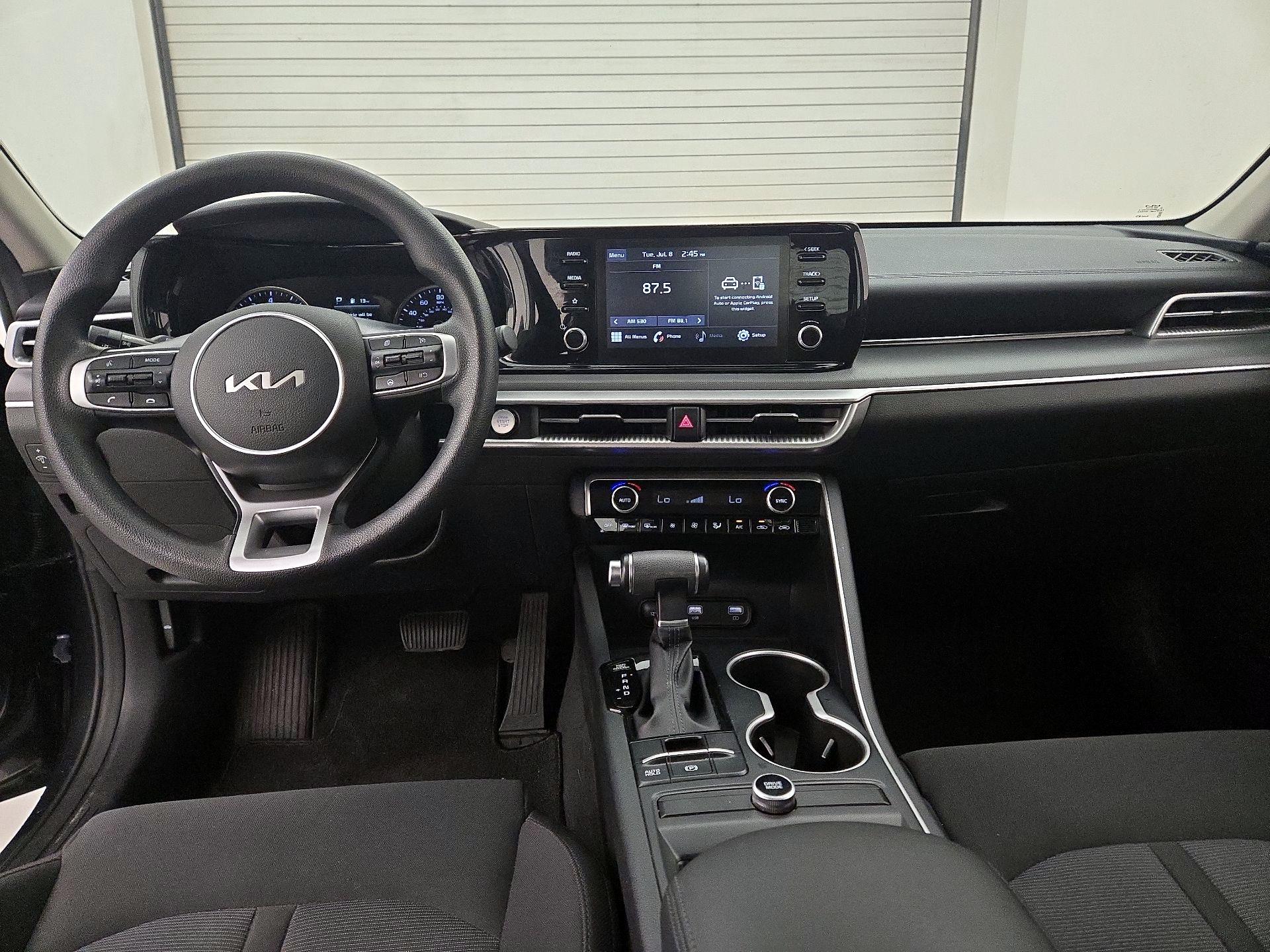 Thumbnail: 2022 Kia K5 - 9