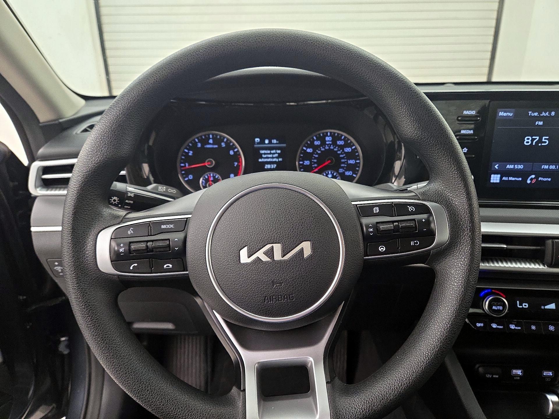 Thumbnail: 2022 Kia K5 - 10