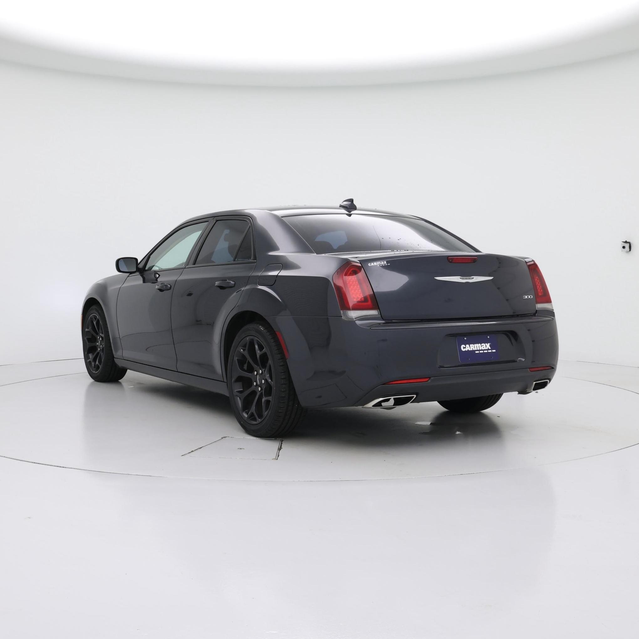 Thumbnail: 2019 Chrysler 300 - 2