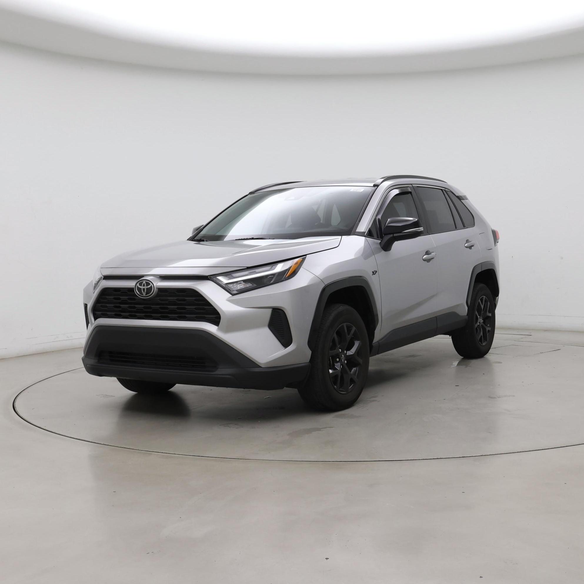 Thumbnail: 2022 Toyota RAV4 - 4