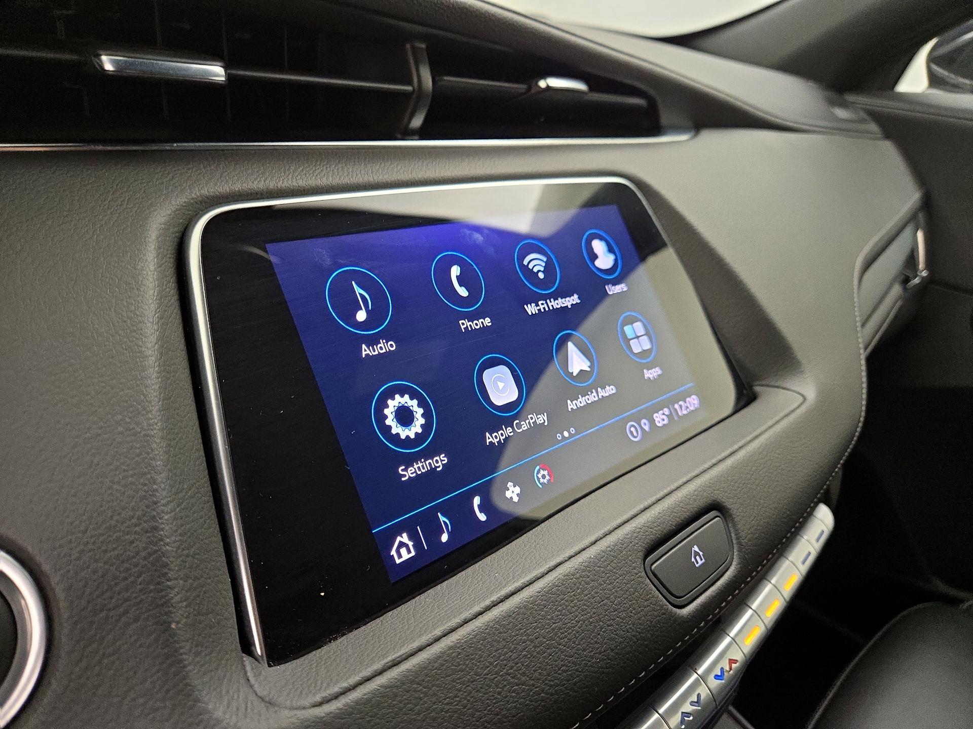 Thumbnail: 2023 Cadillac XT4 - 15