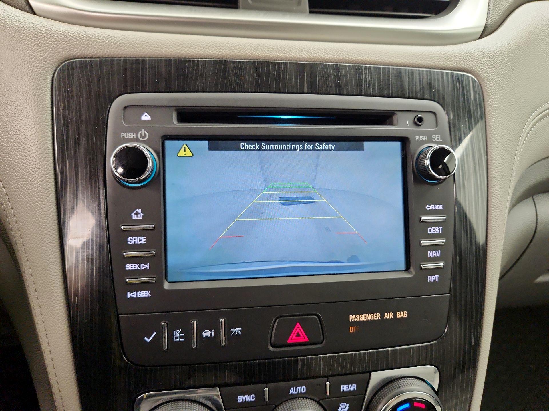 Thumbnail: 2016 Chevrolet Traverse - 15