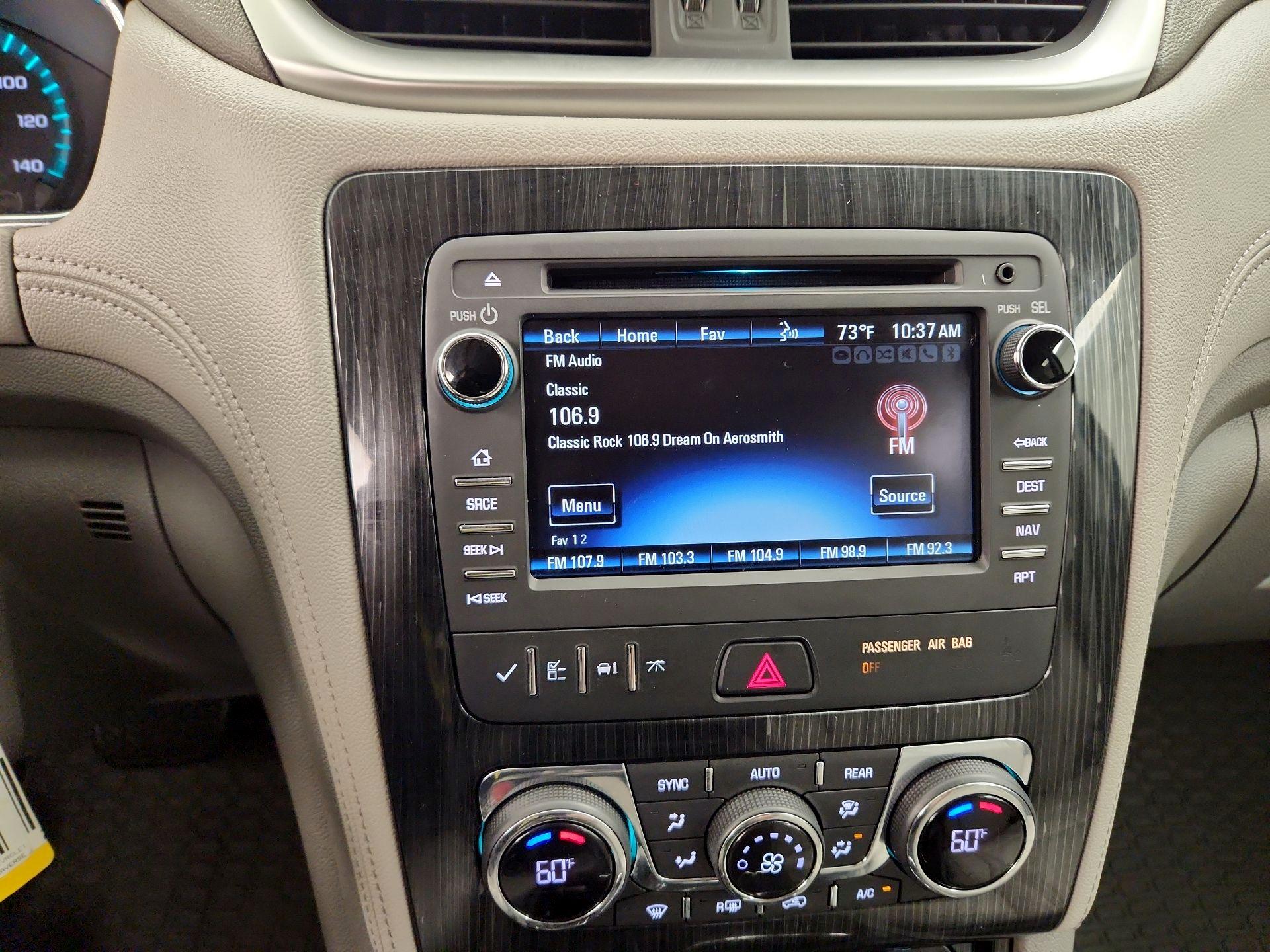 Thumbnail: 2016 Chevrolet Traverse - 16