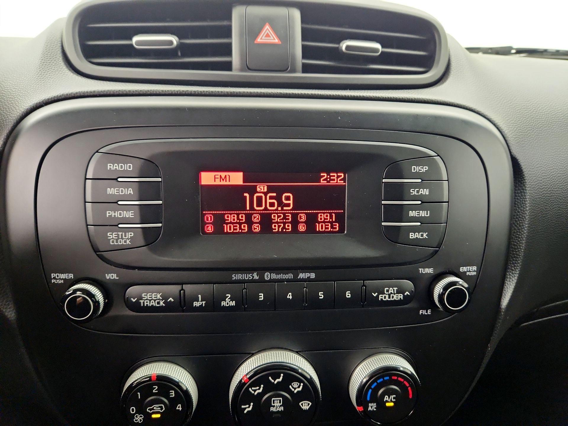 Thumbnail: 2016 Kia Soul - 14