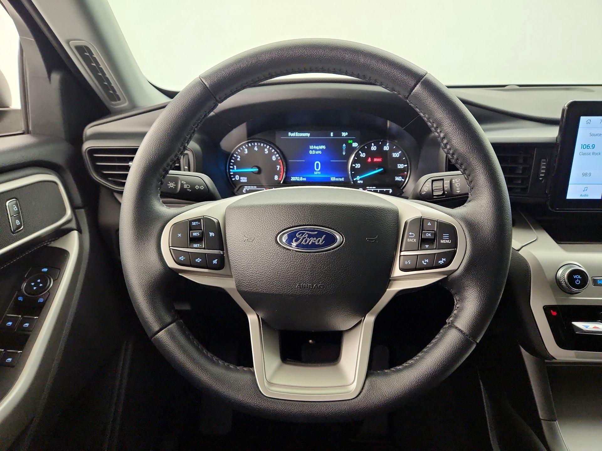 Thumbnail: 2022 Ford Explorer - 10