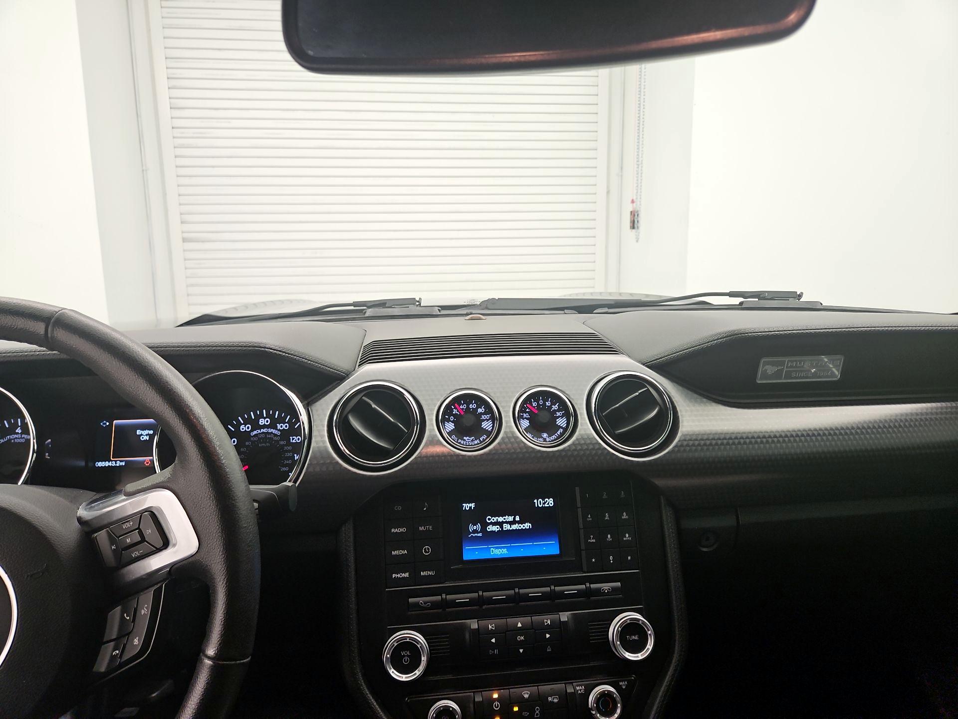 Thumbnail: 2015 Ford Mustang - 9