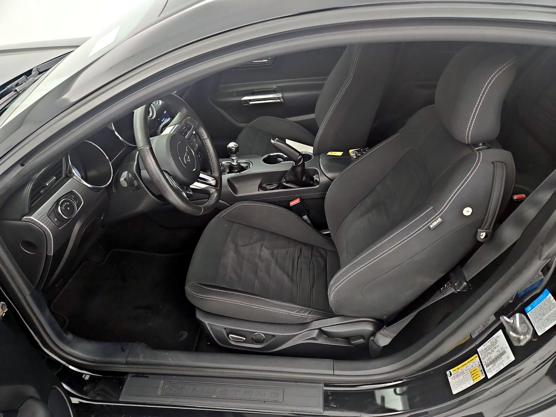 Thumbnail: 2015 Ford Mustang - 11
