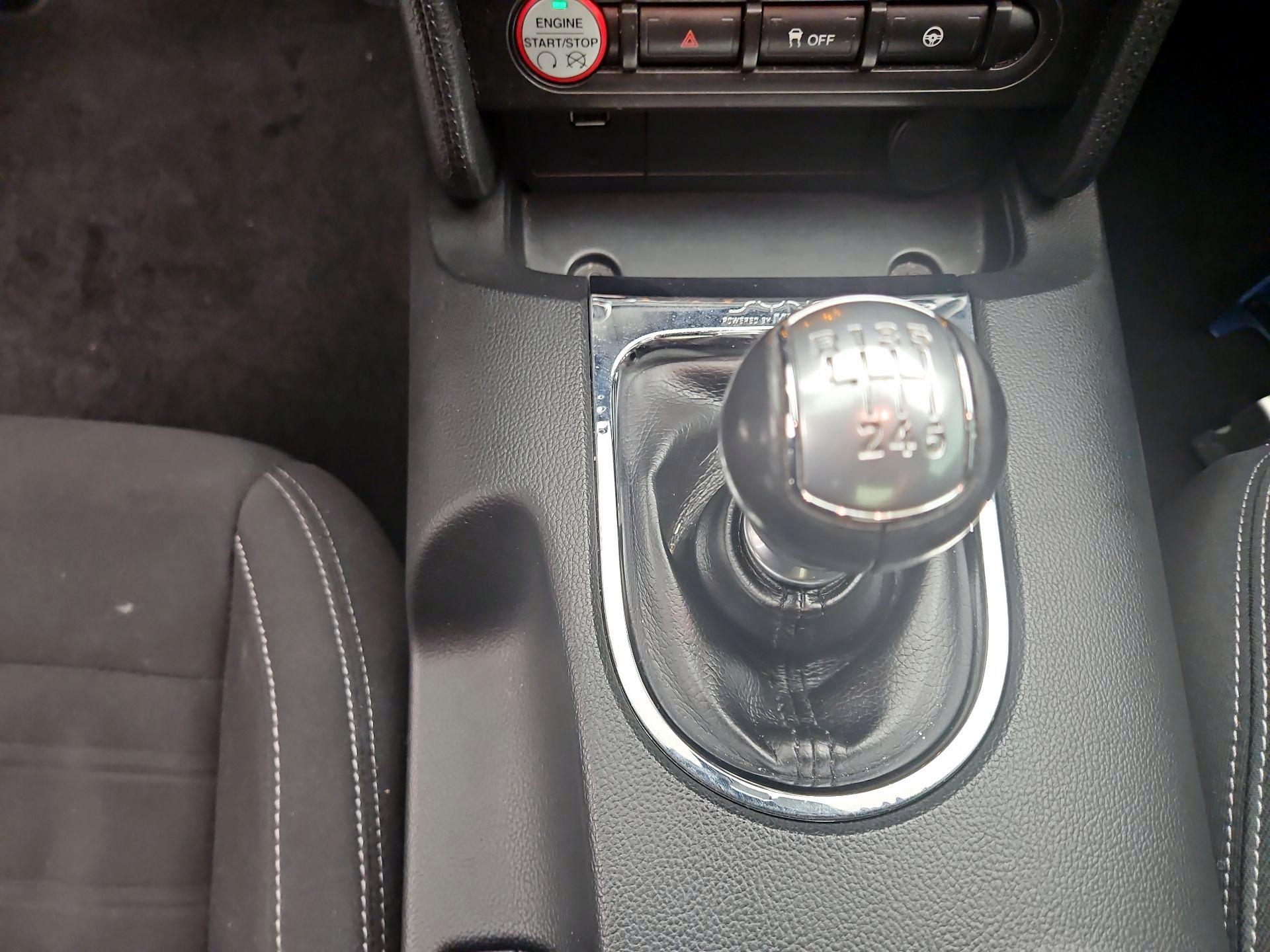 Thumbnail: 2015 Ford Mustang - 16