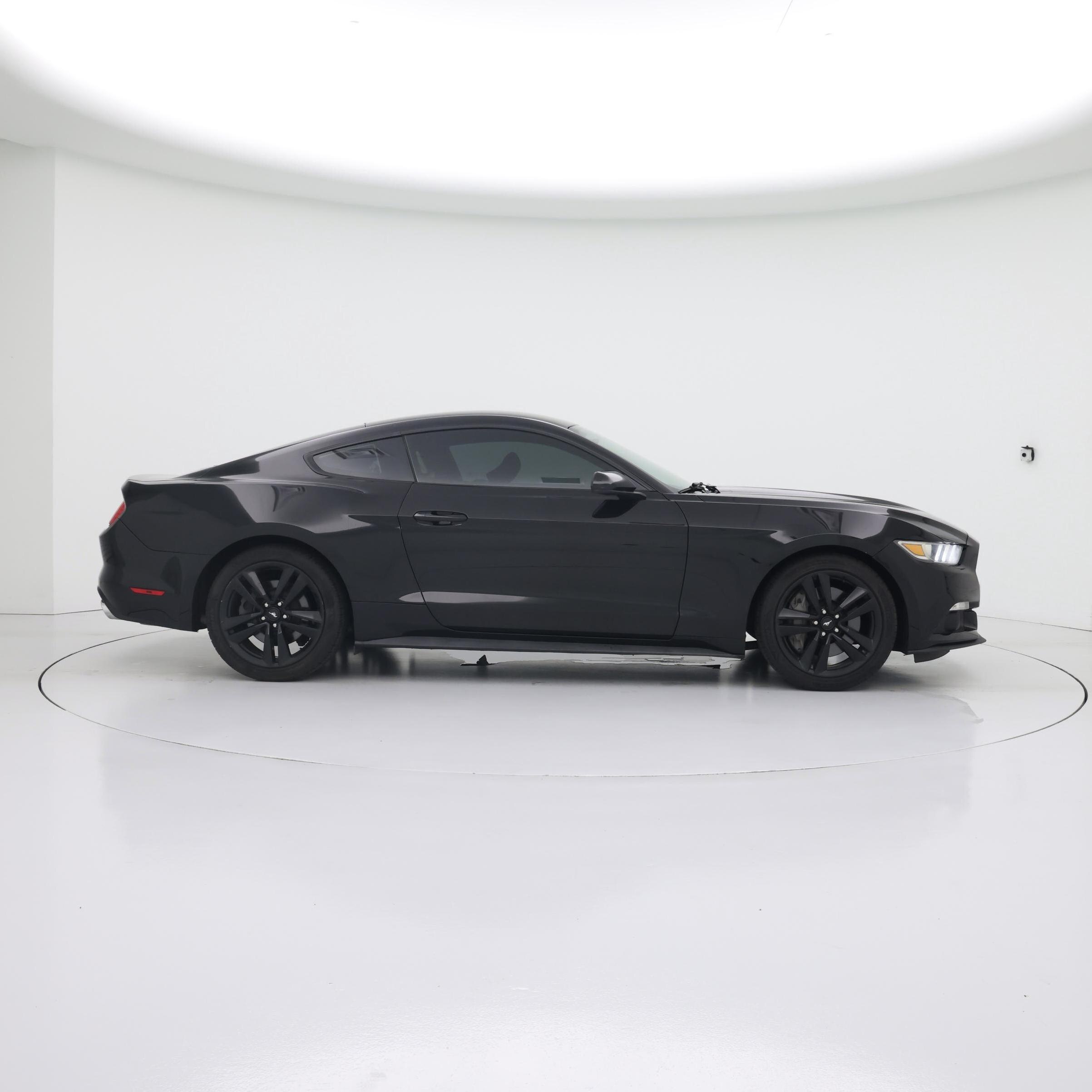 Thumbnail: 2015 Ford Mustang - 7