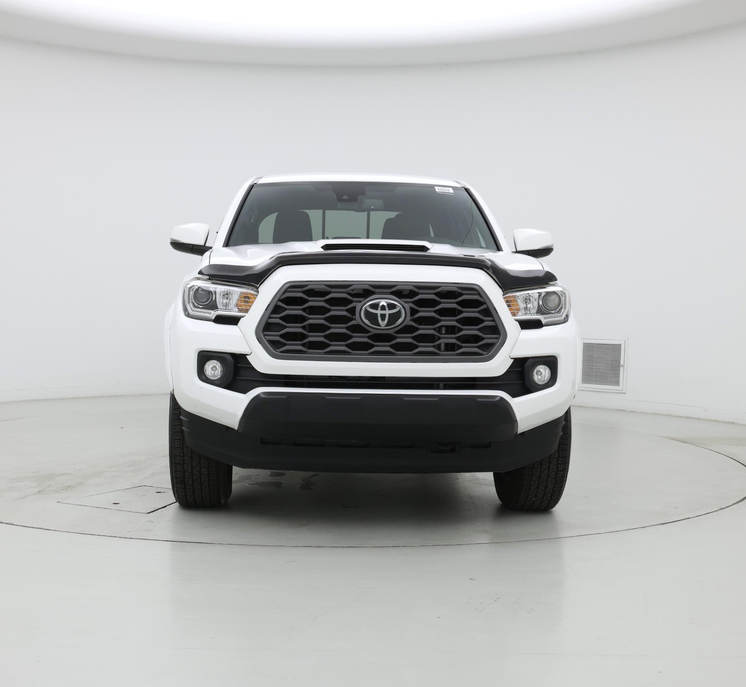 Thumbnail: 2020 Toyota Tacoma - 5