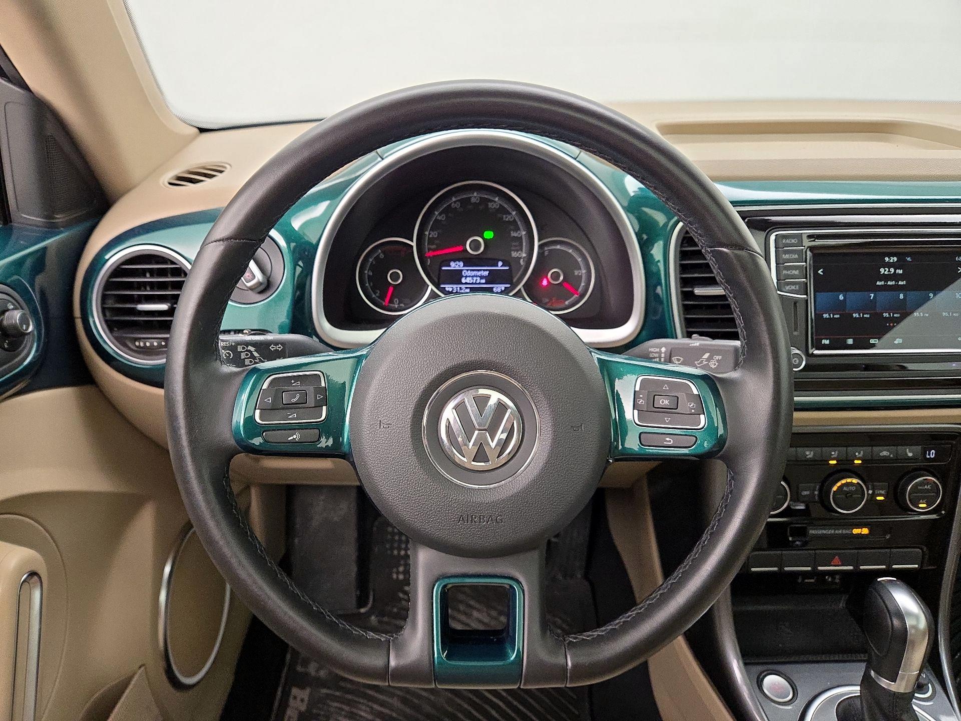 Thumbnail: 2018 Volkswagen Beetle - 10