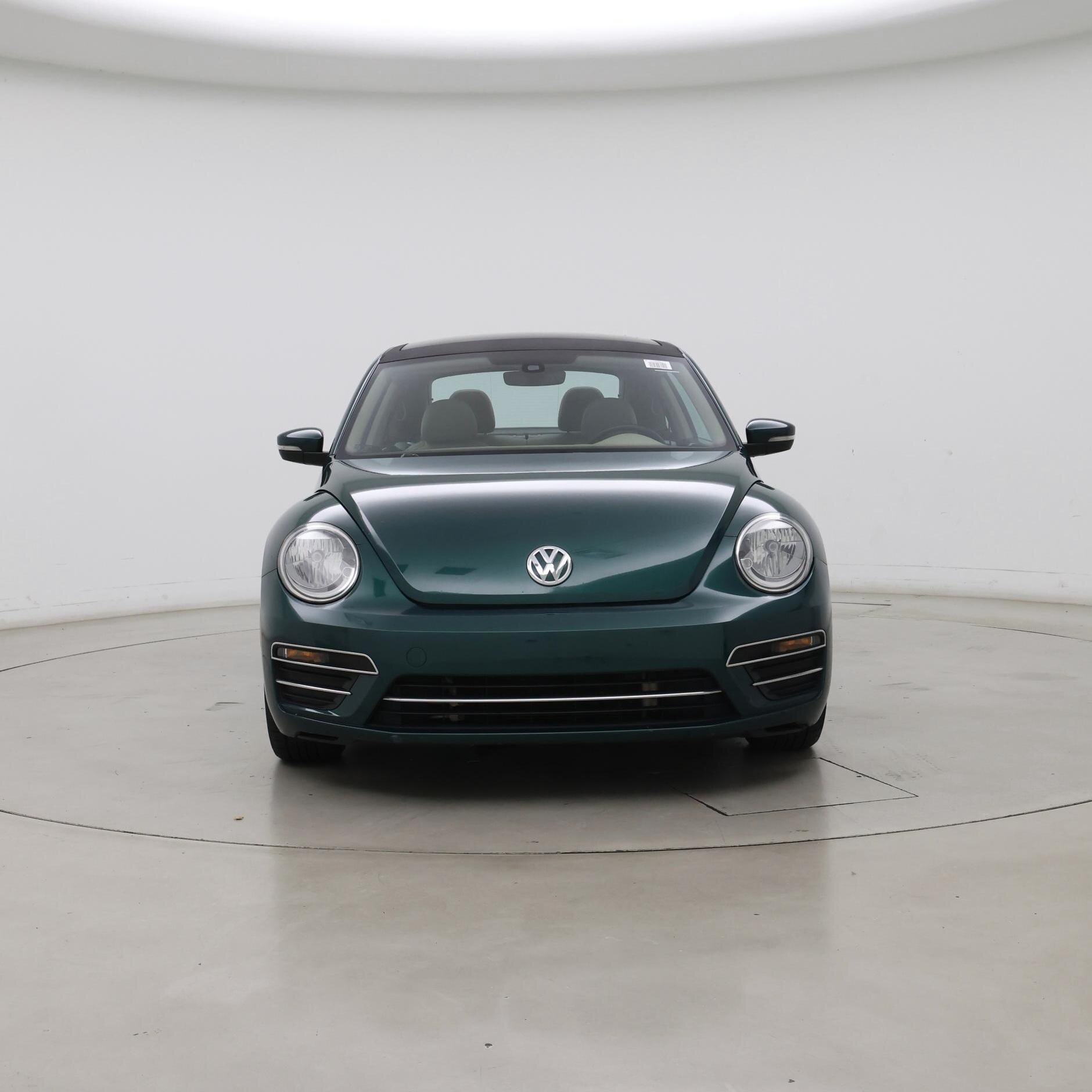 Thumbnail: 2018 Volkswagen Beetle - 5