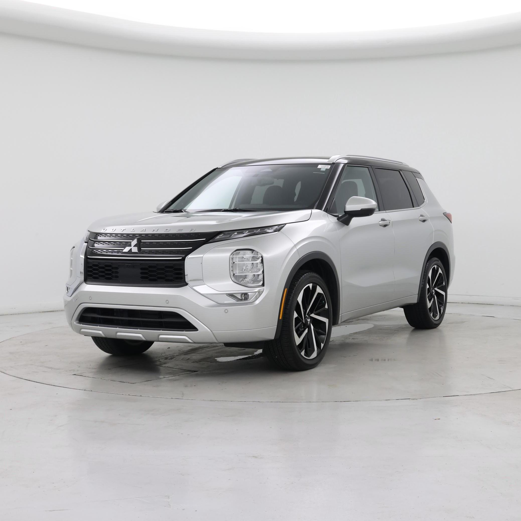 Thumbnail: 2024 Mitsubishi Outlander - 4