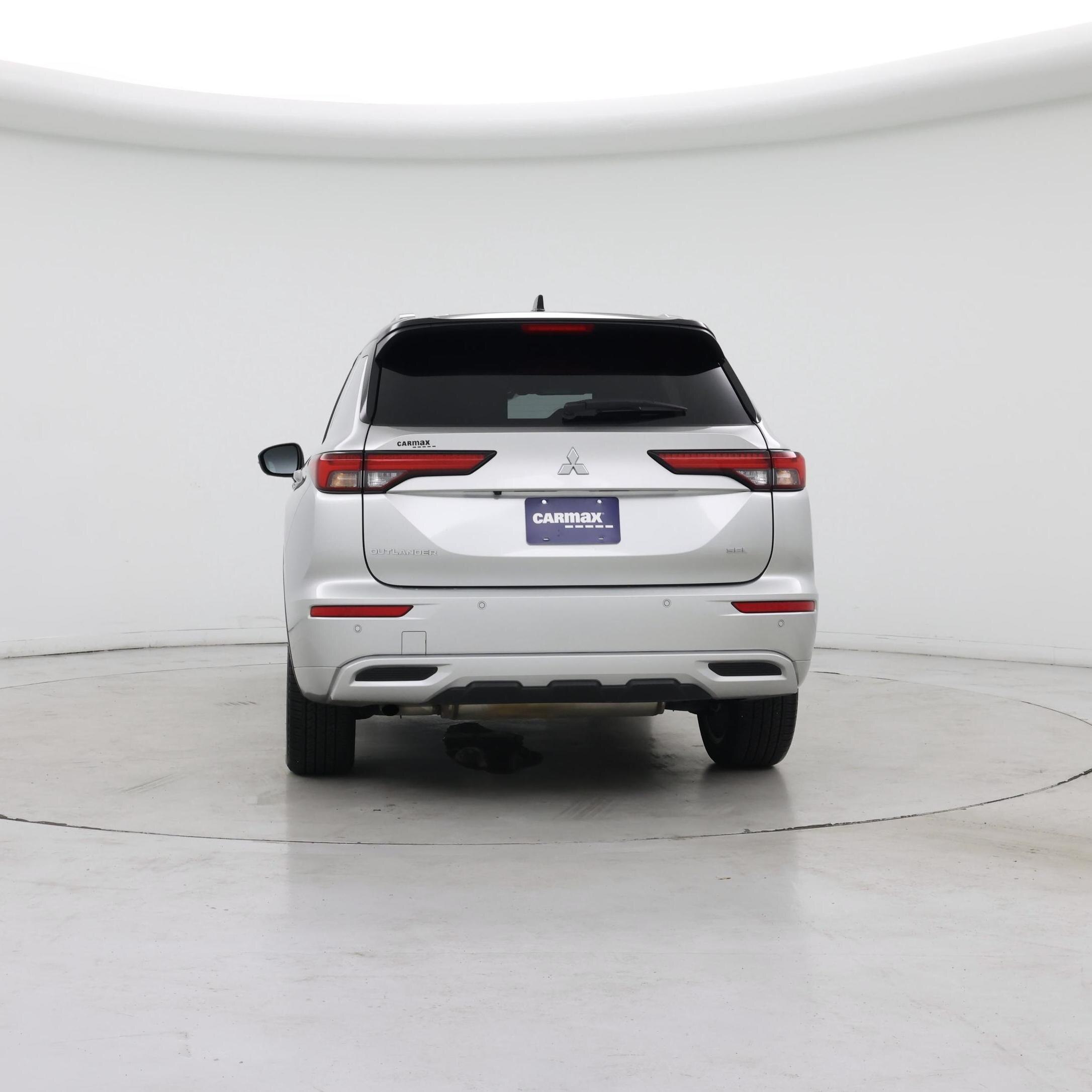 Thumbnail: 2024 Mitsubishi Outlander - 6