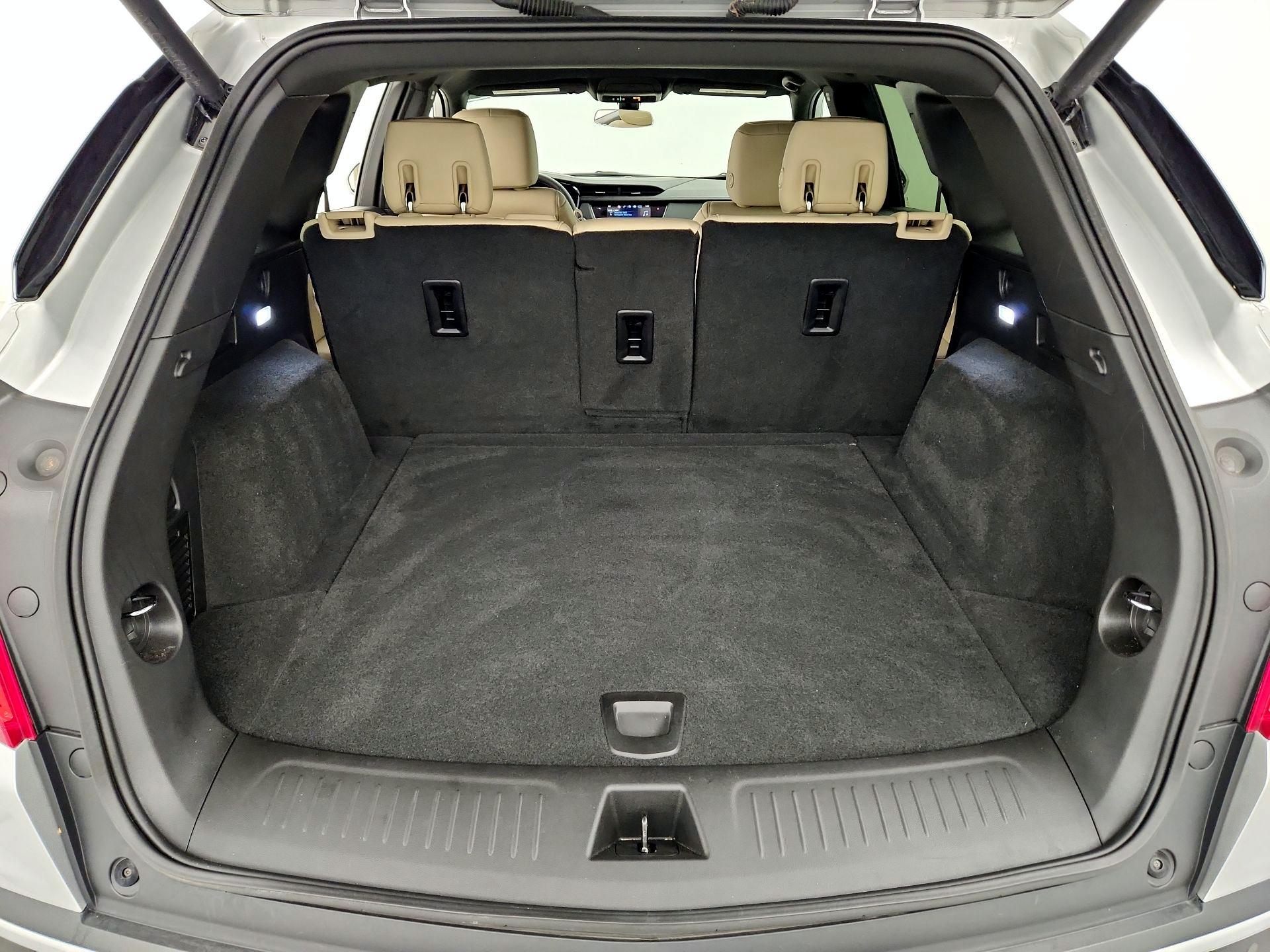 Thumbnail: 2017 Cadillac XT5 - 20