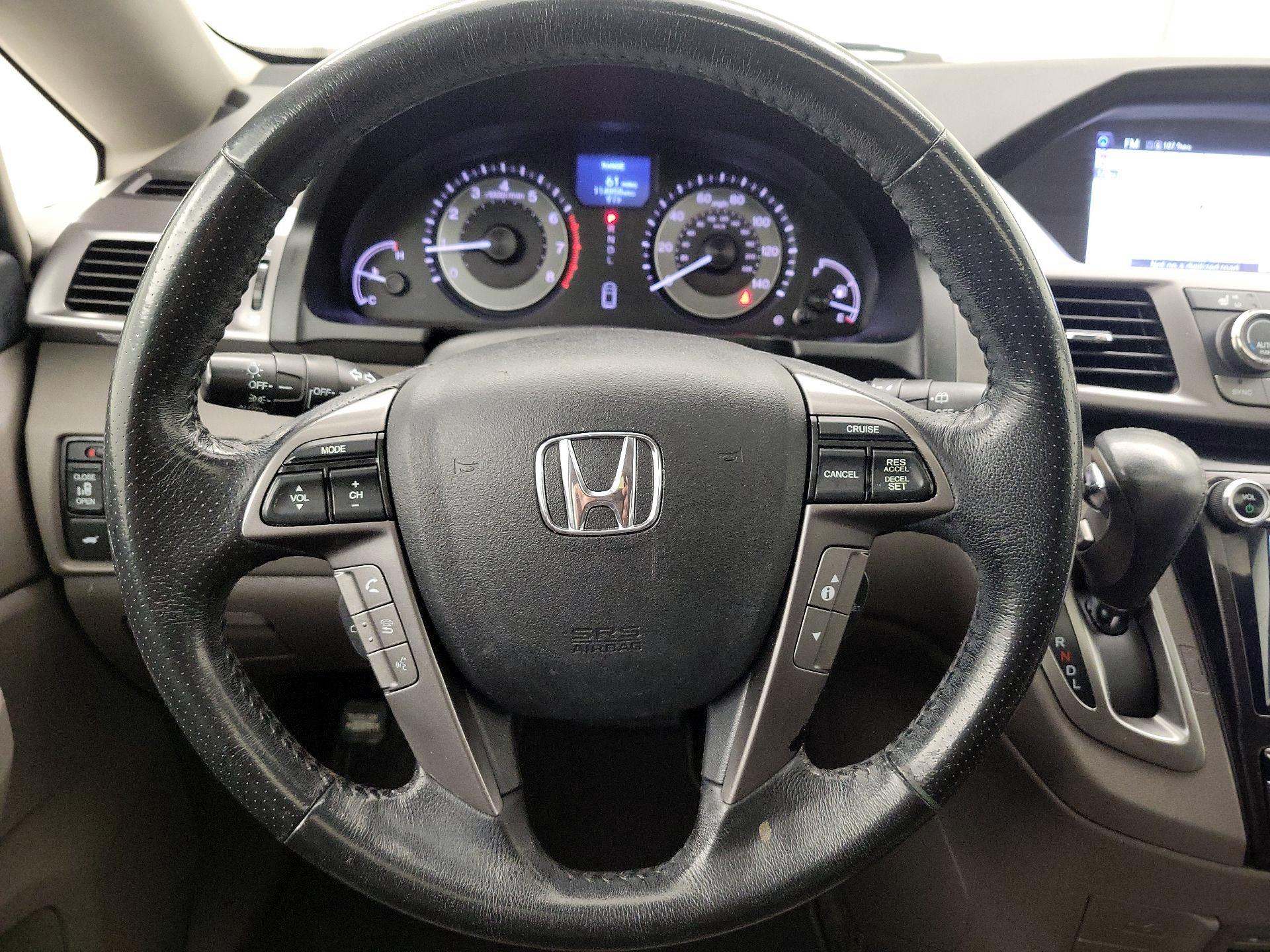 Thumbnail: 2014 Honda Odyssey - 10