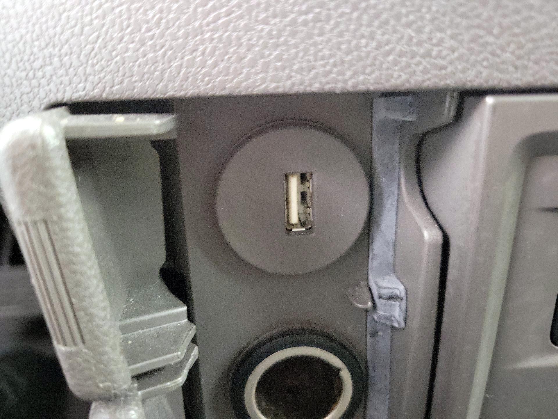 Thumbnail: 2014 Honda Odyssey - 19