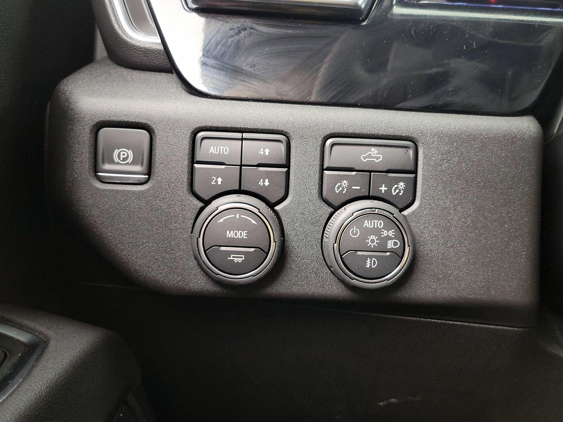 Thumbnail: 2025 Chevrolet Silverado 1500 - 13