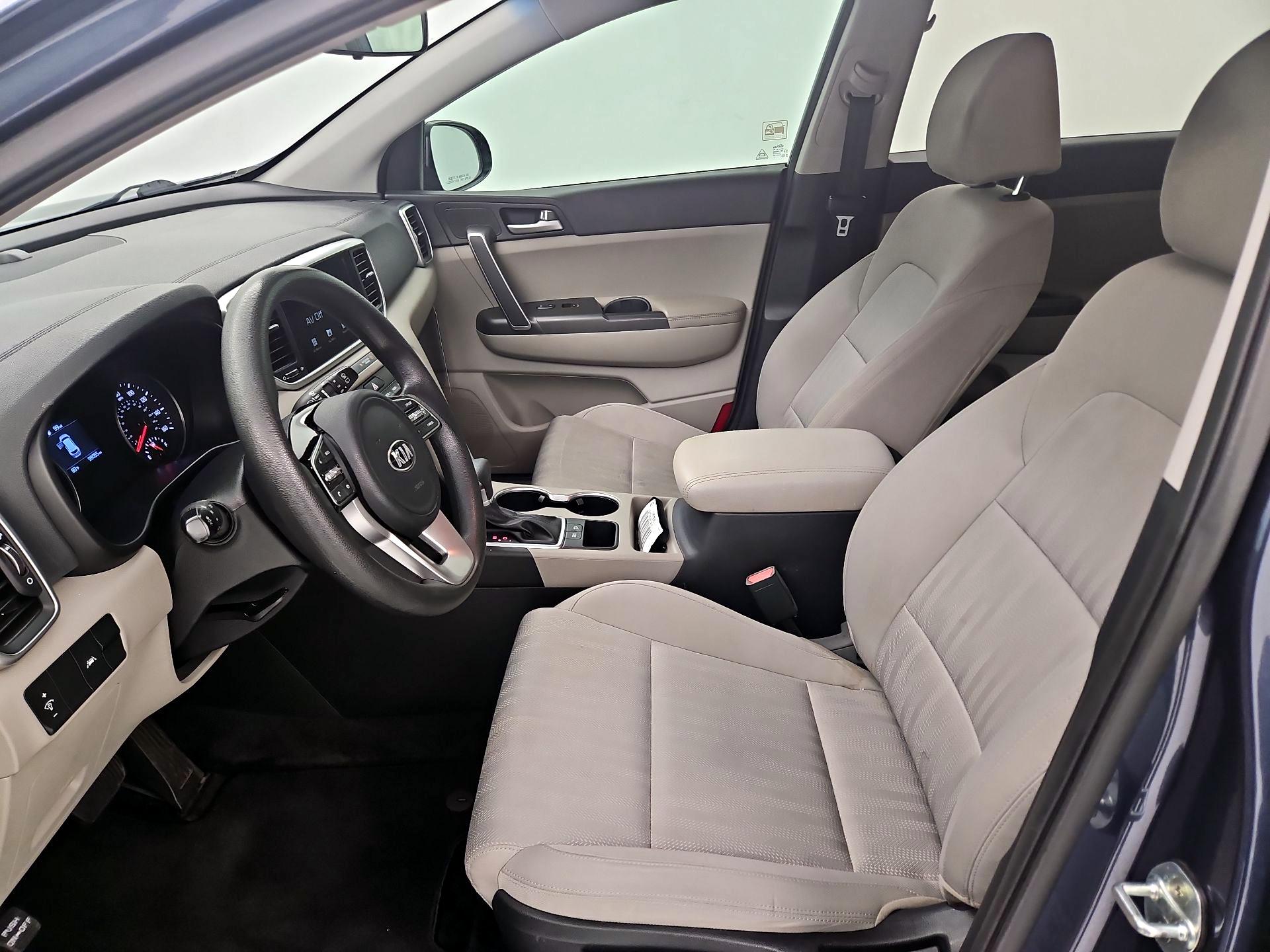 Thumbnail: 2020 Kia Sportage - 11