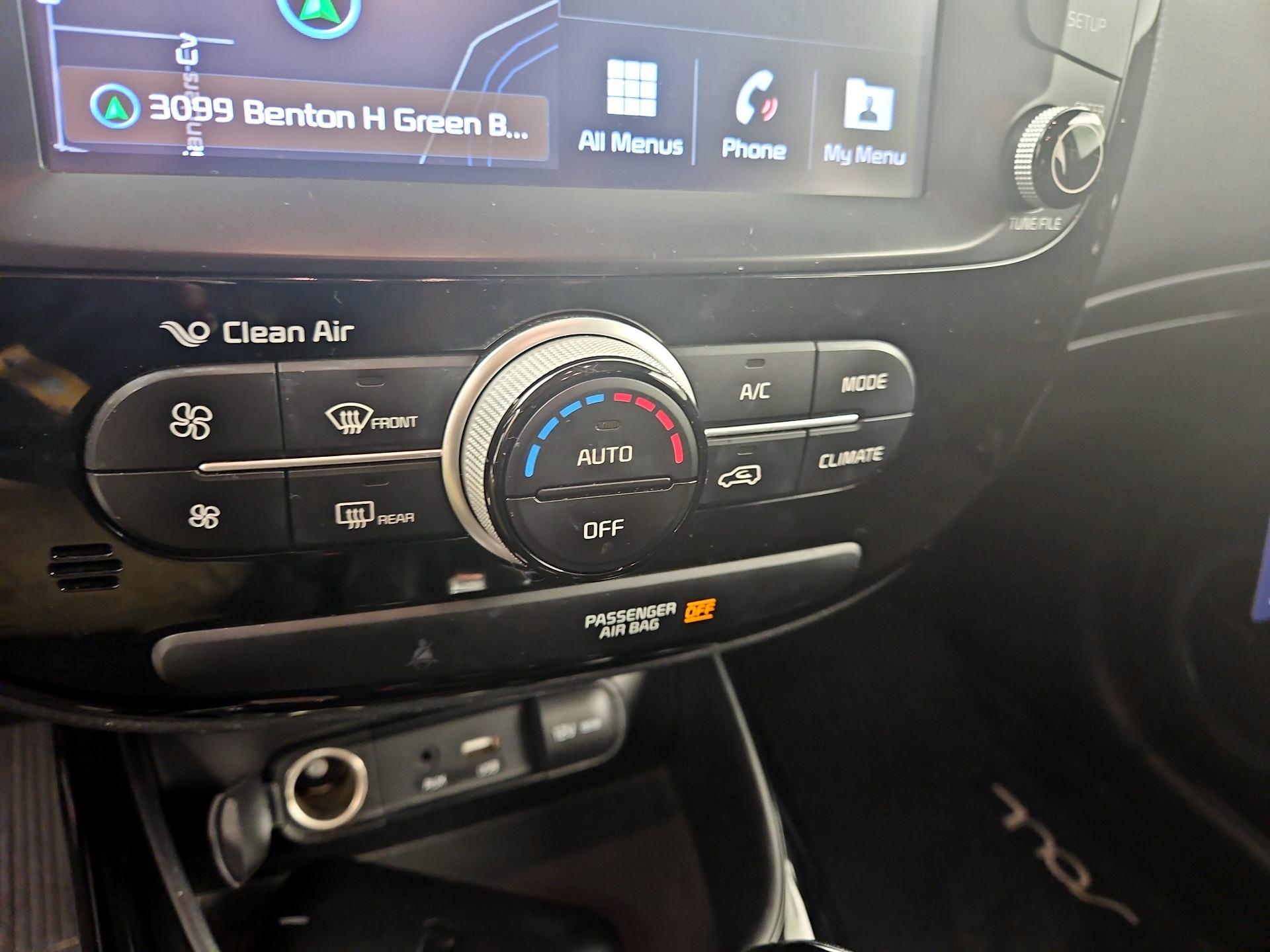 Thumbnail: 2018 Kia Soul - 17