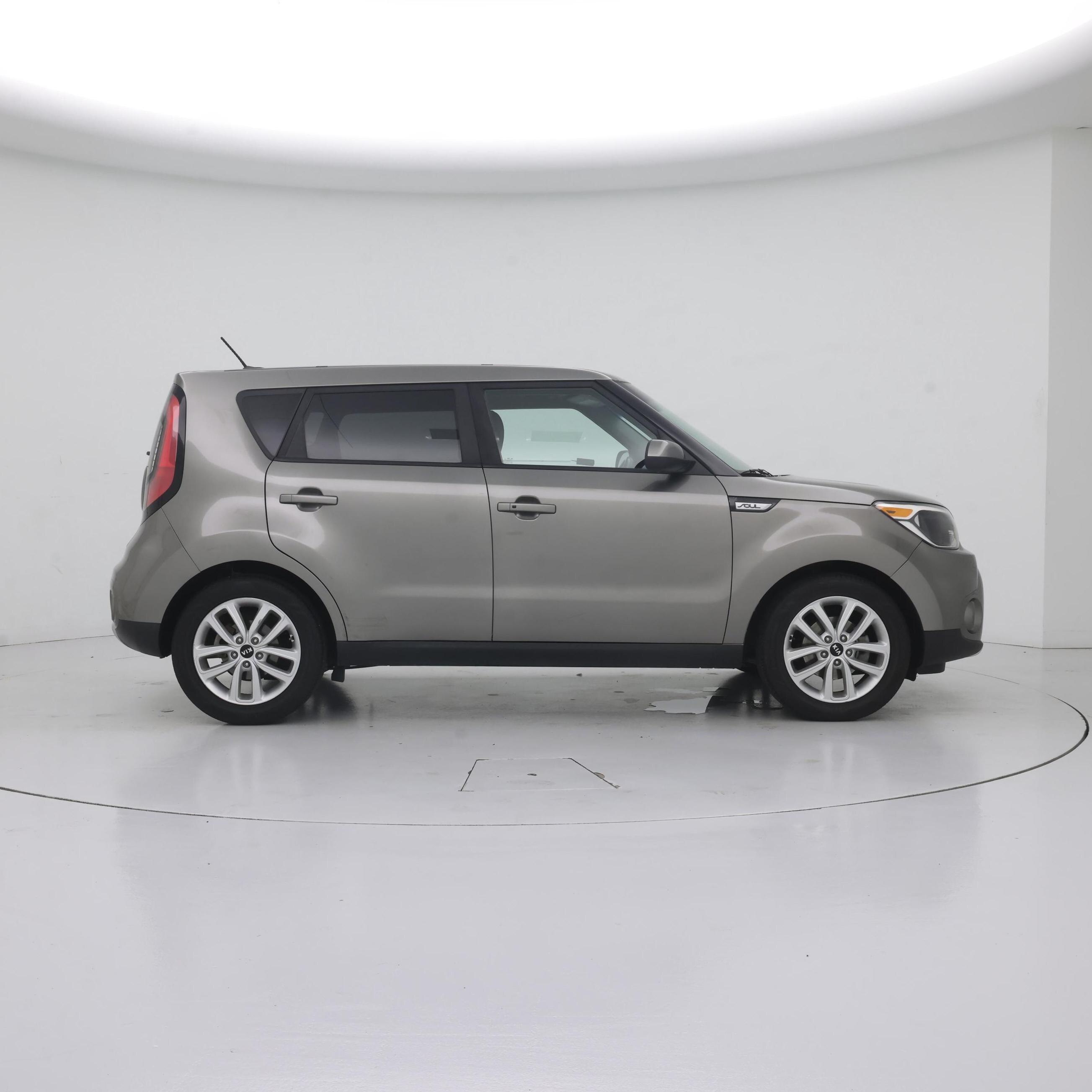 Thumbnail: 2018 Kia Soul - 7