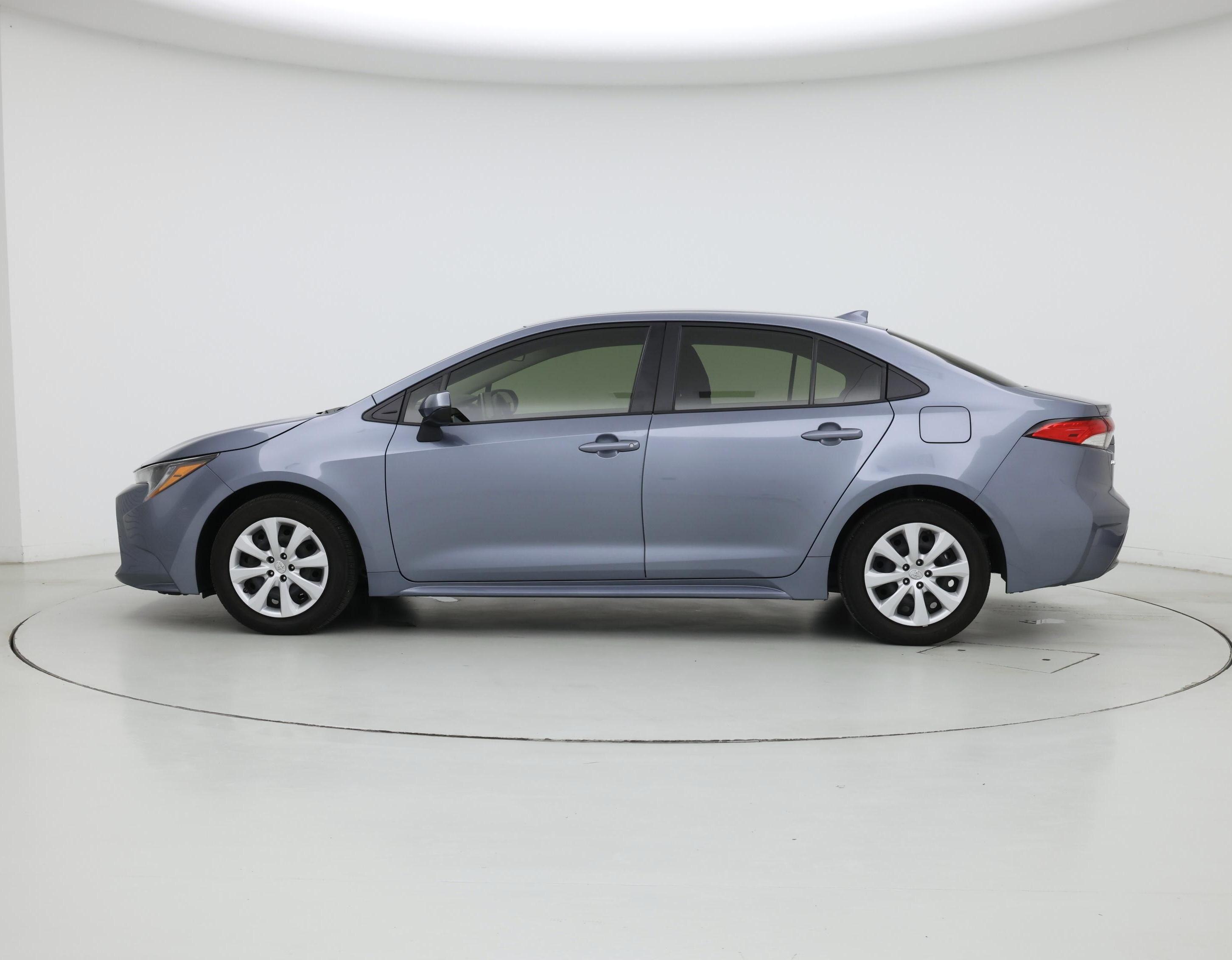 Thumbnail: 2021 Toyota Corolla - 3