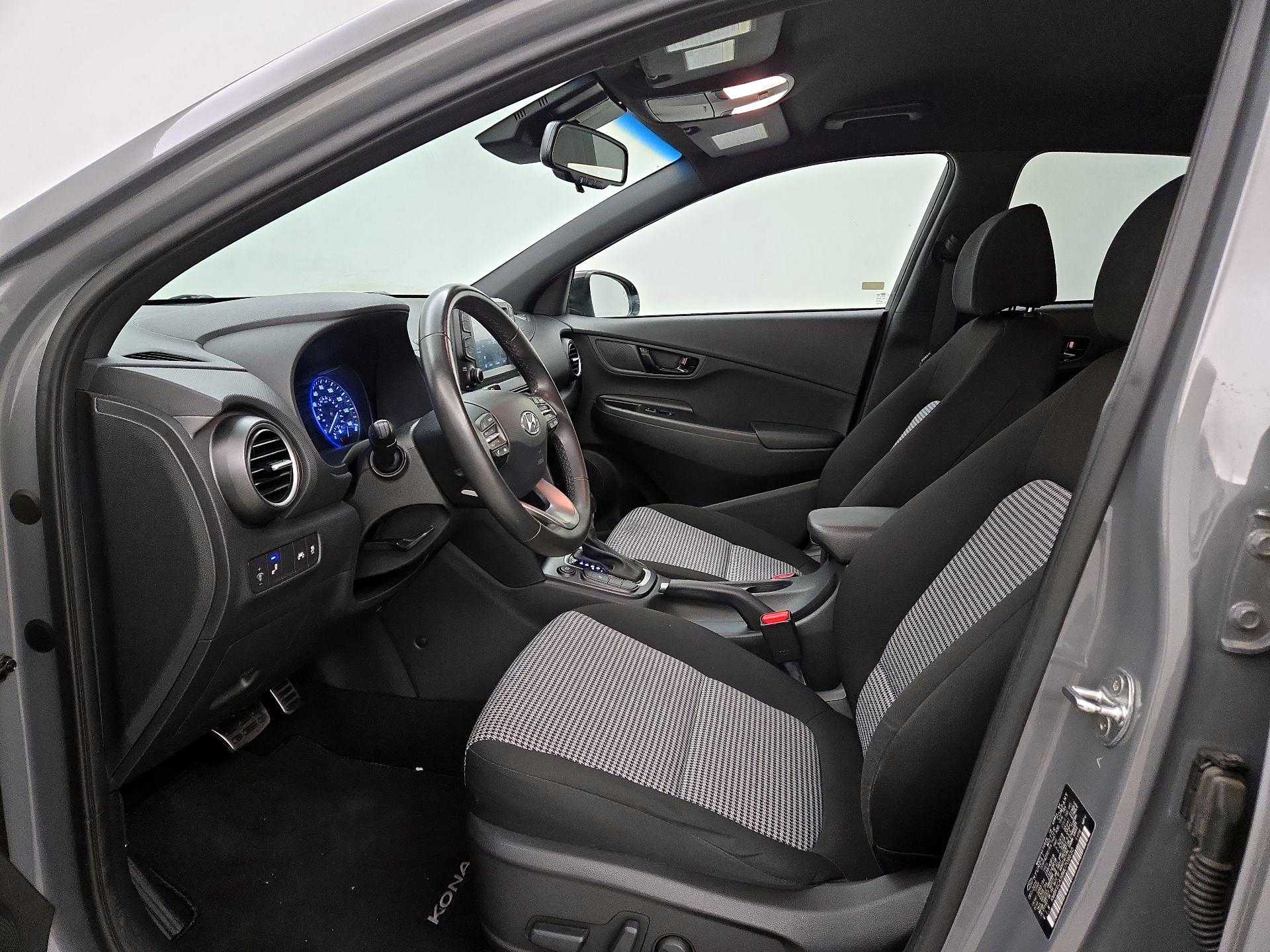 Thumbnail: 2021 Hyundai Kona - 11