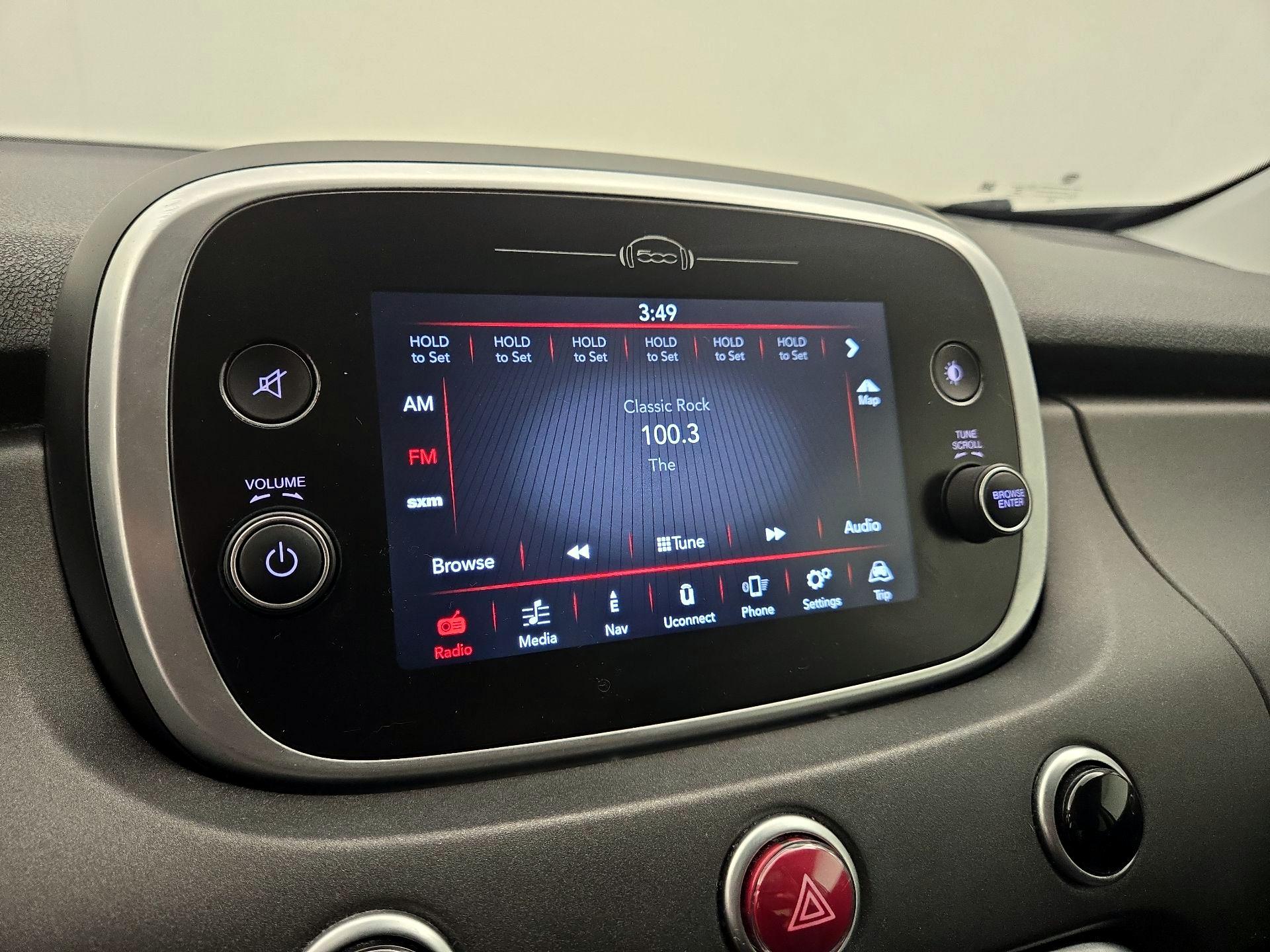 Thumbnail: 2018 Fiat 500X - 16