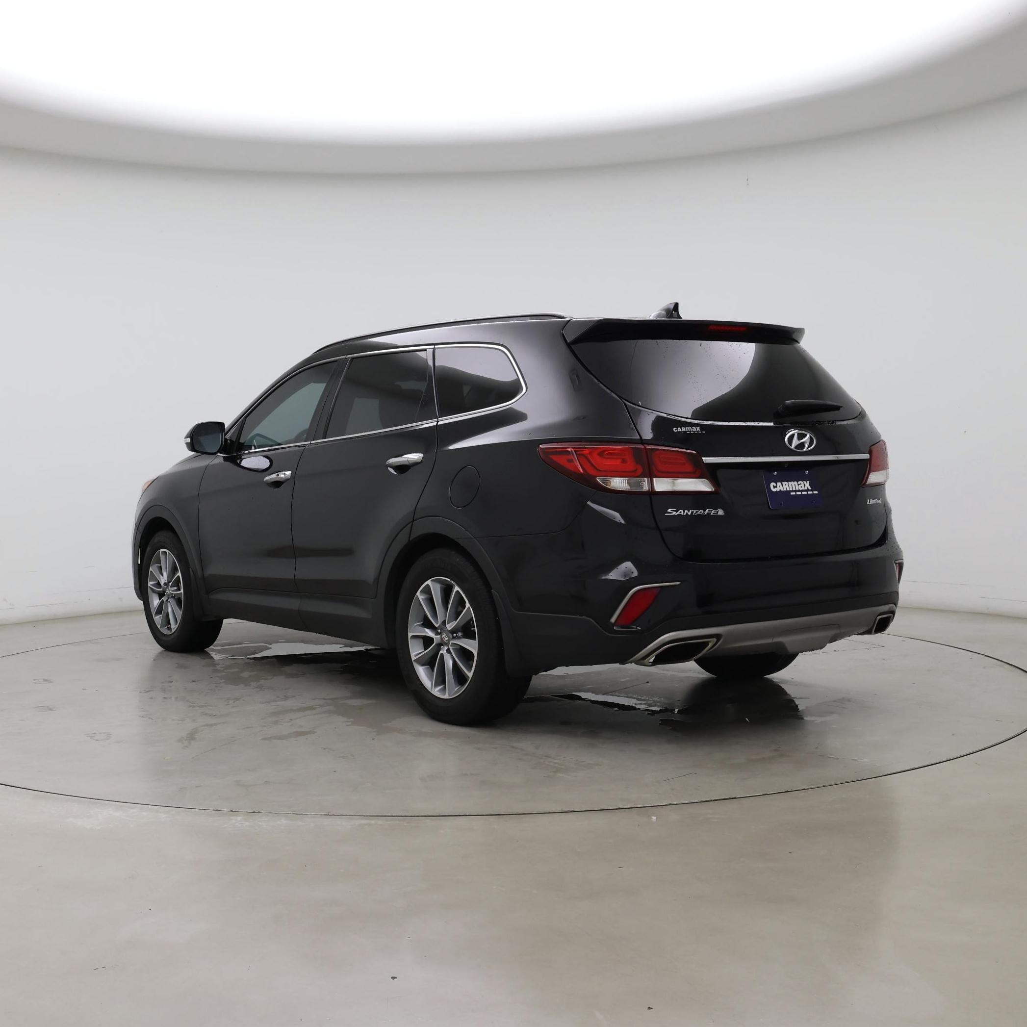 Thumbnail: 2017 Hyundai Santa Fe - 2