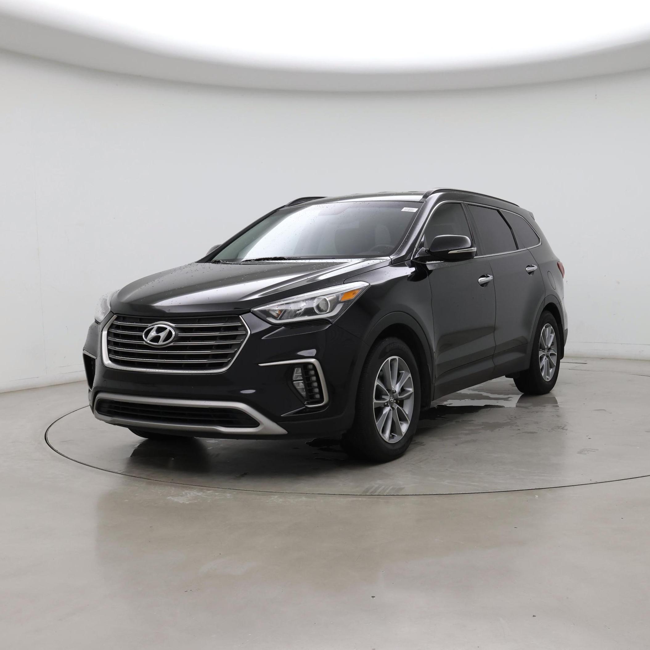 Thumbnail: 2017 Hyundai Santa Fe - 4