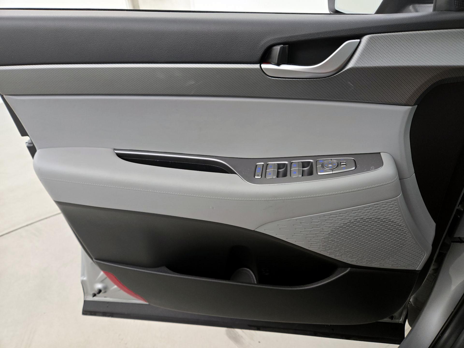 Thumbnail: 2023 Hyundai Palisade - 12