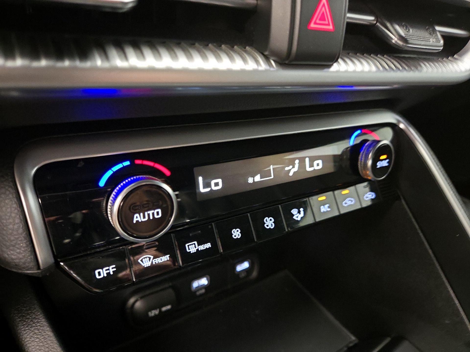 Thumbnail: 2021 Kia K5 - 16
