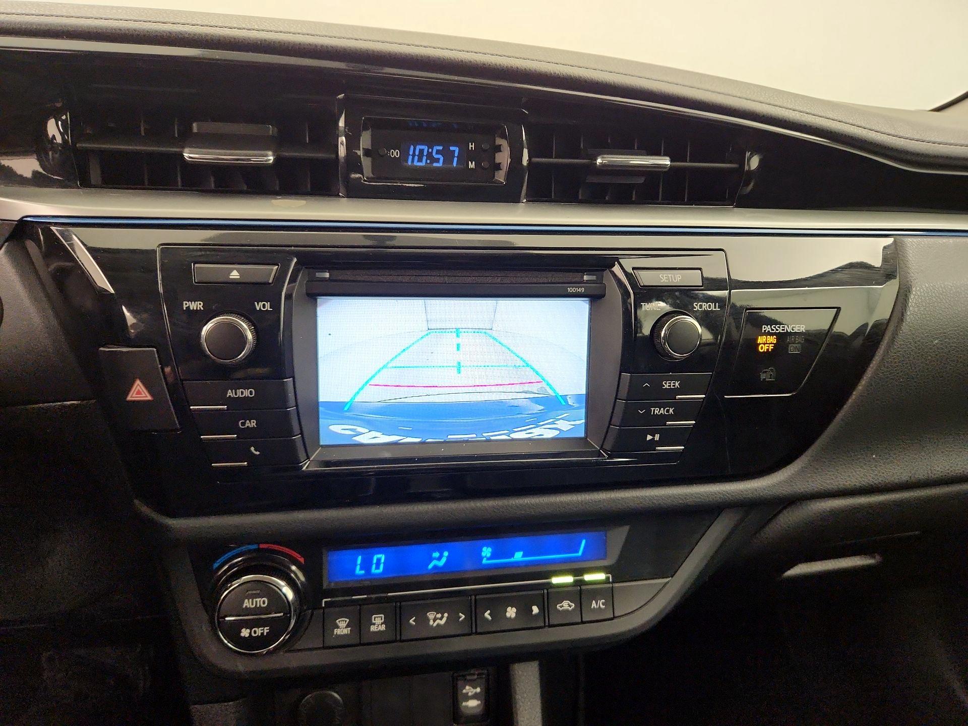 Thumbnail: 2015 Toyota Corolla - 14