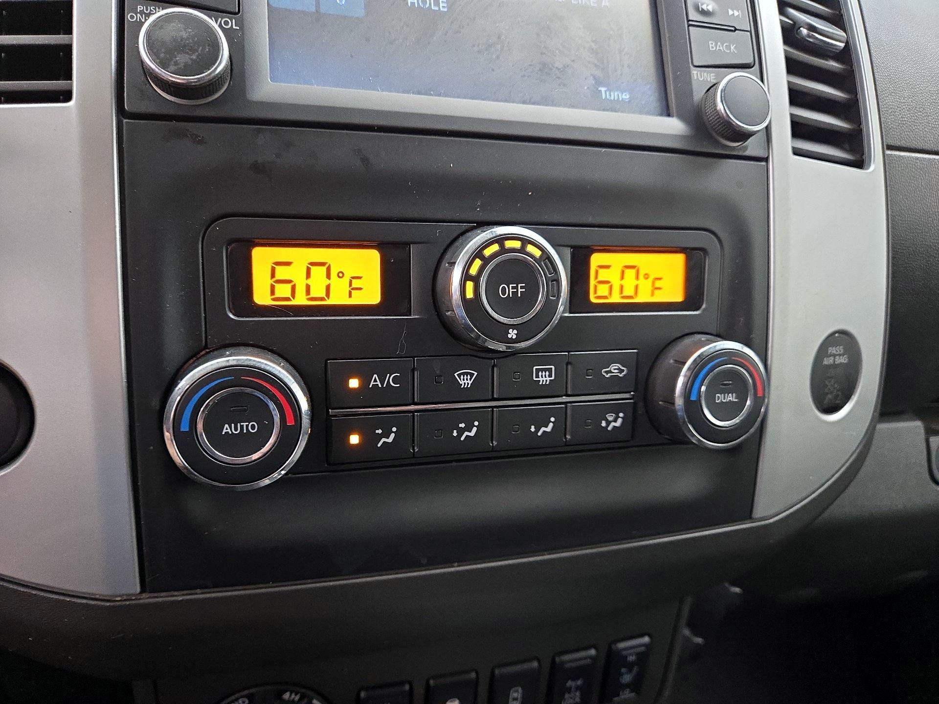 Thumbnail: 2015 Nissan Frontier - 17