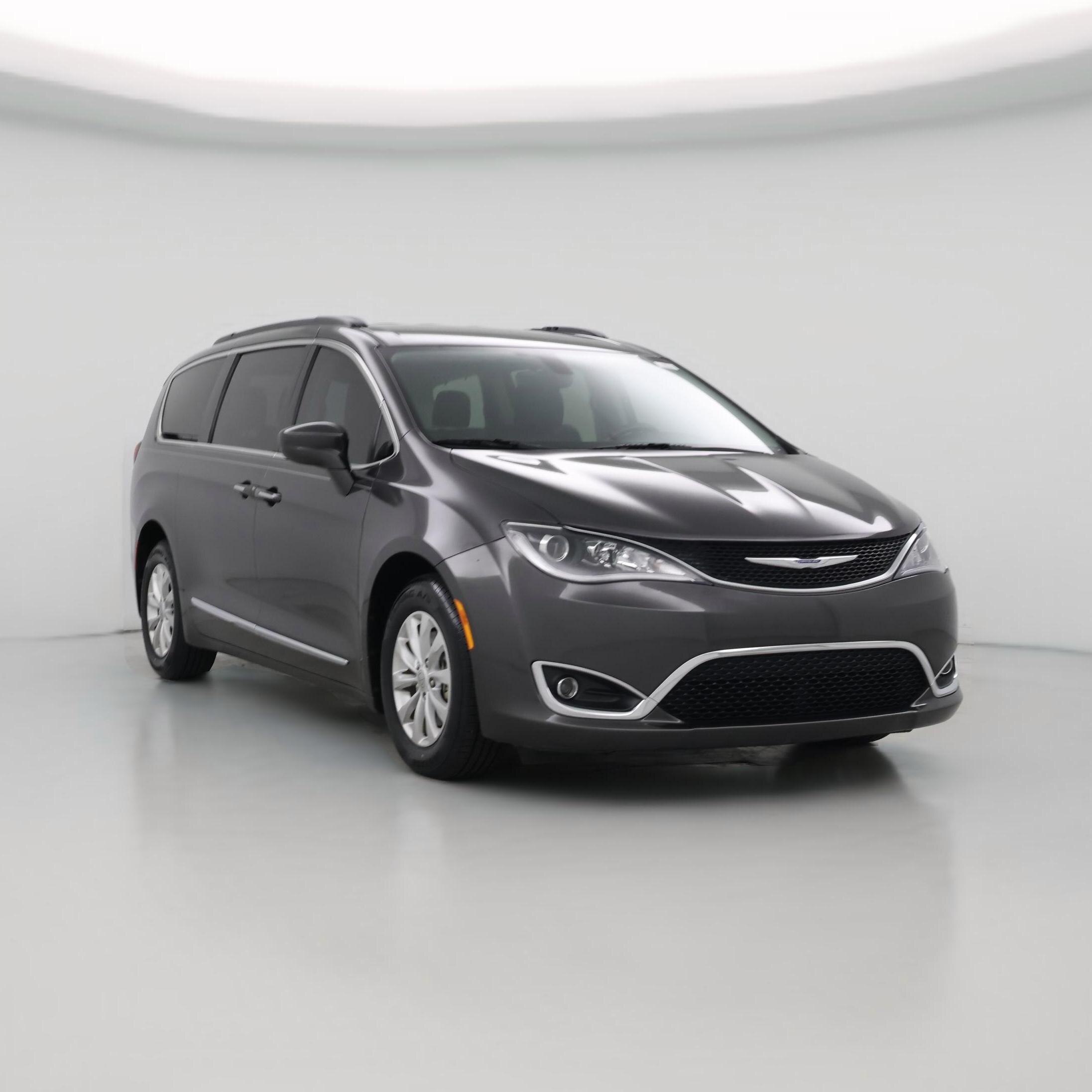 Thumbnail: 2017 Chrysler Pacifica - 1