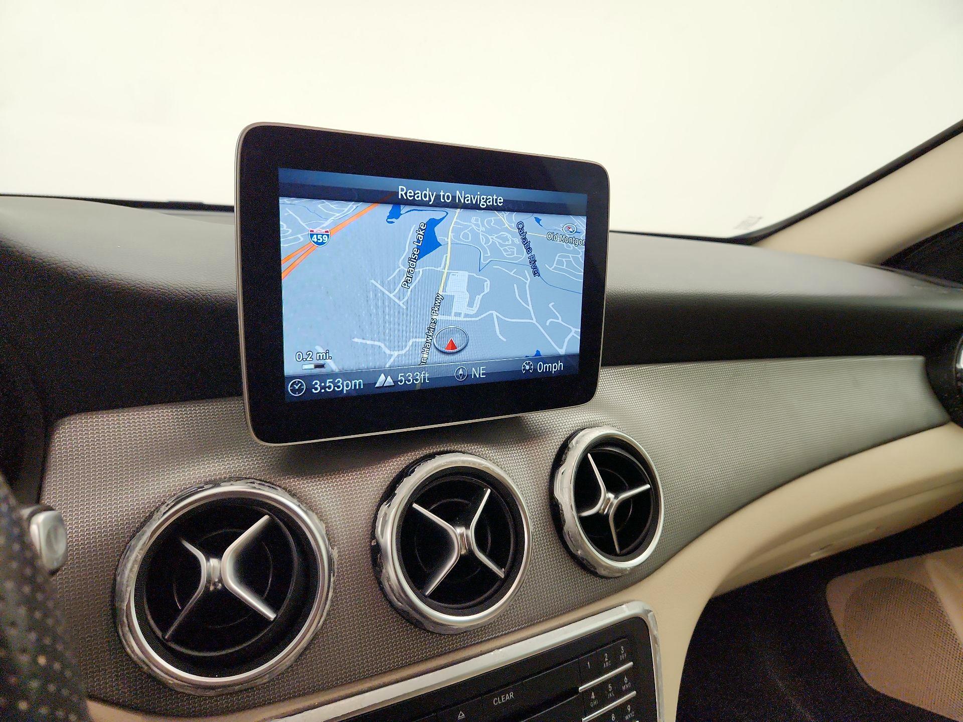 Thumbnail: 2019 Mercedes-Benz GLA - 14
