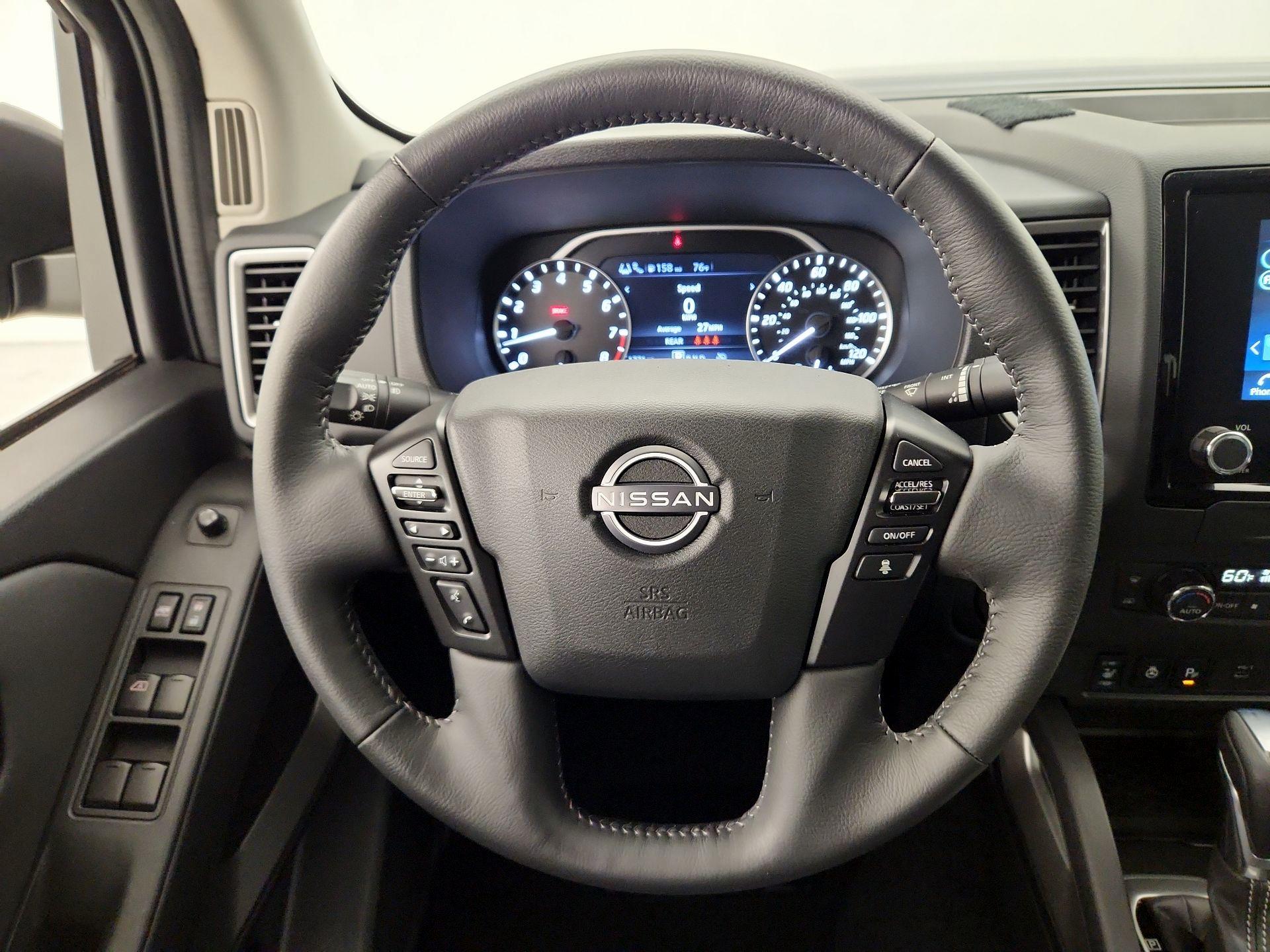 Thumbnail: 2024 Nissan Frontier - 10
