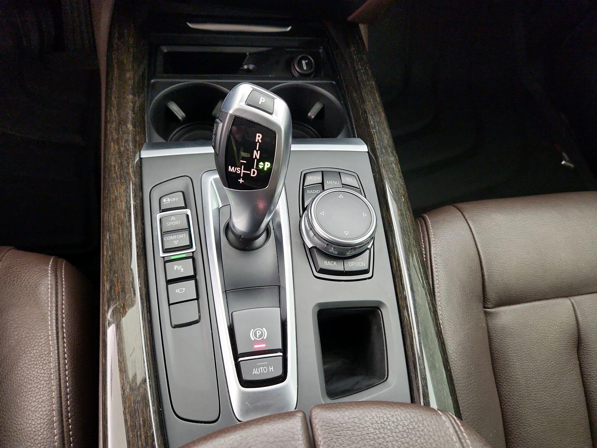 Thumbnail: 2015 BMW X5 - 18
